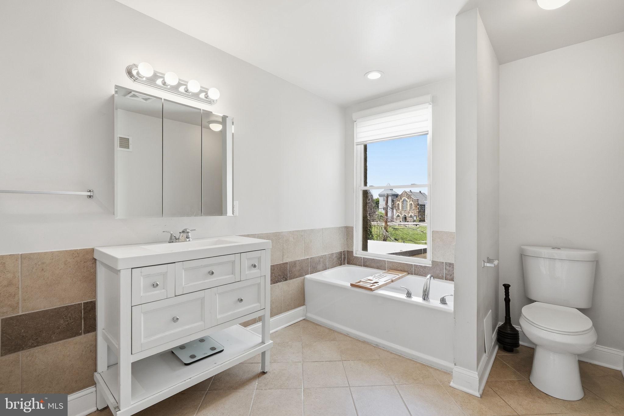 BARCLAY - GREENMOUNT - Residential