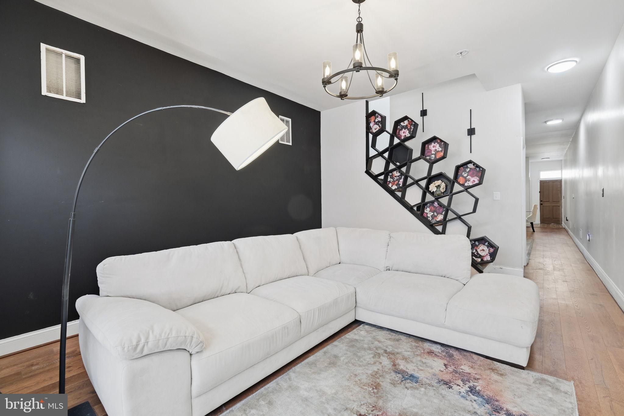 BARCLAY - GREENMOUNT - Residential