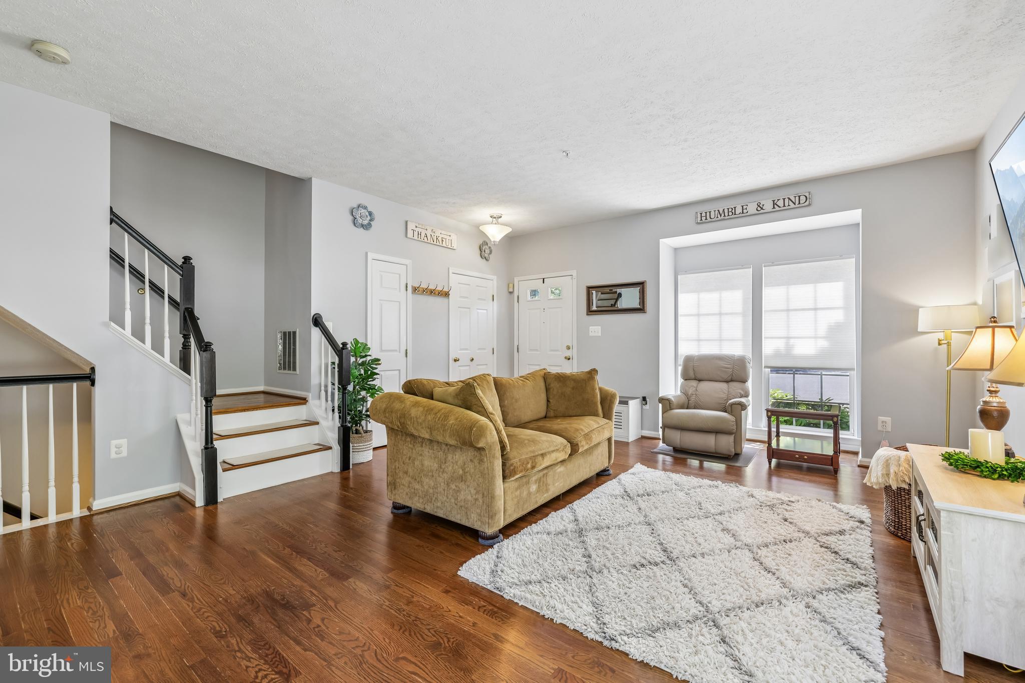SPRING RIDGE - Residential