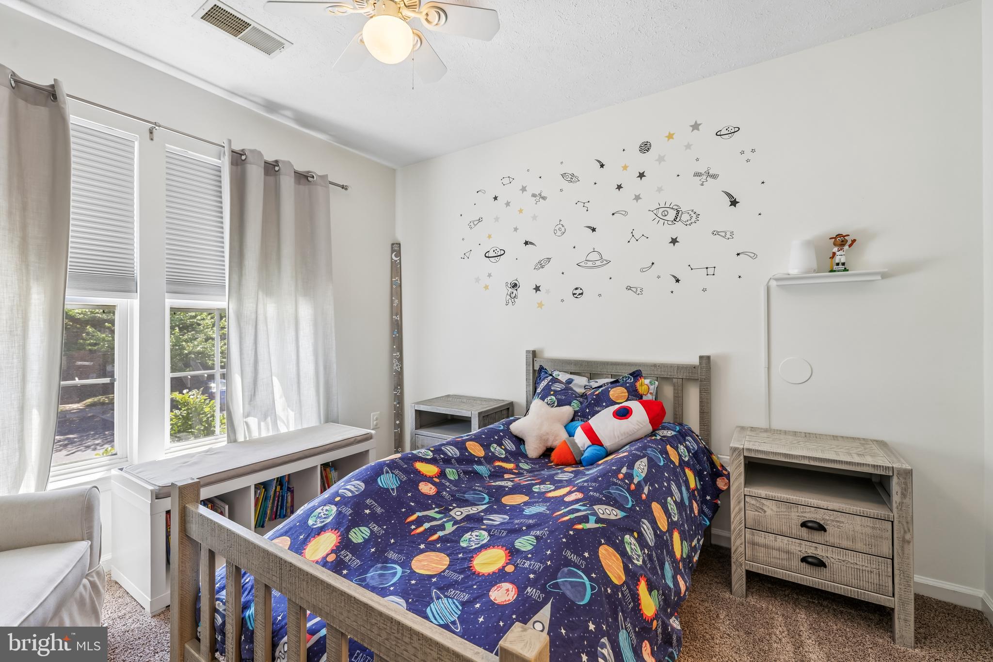 SPRING RIDGE - Residential