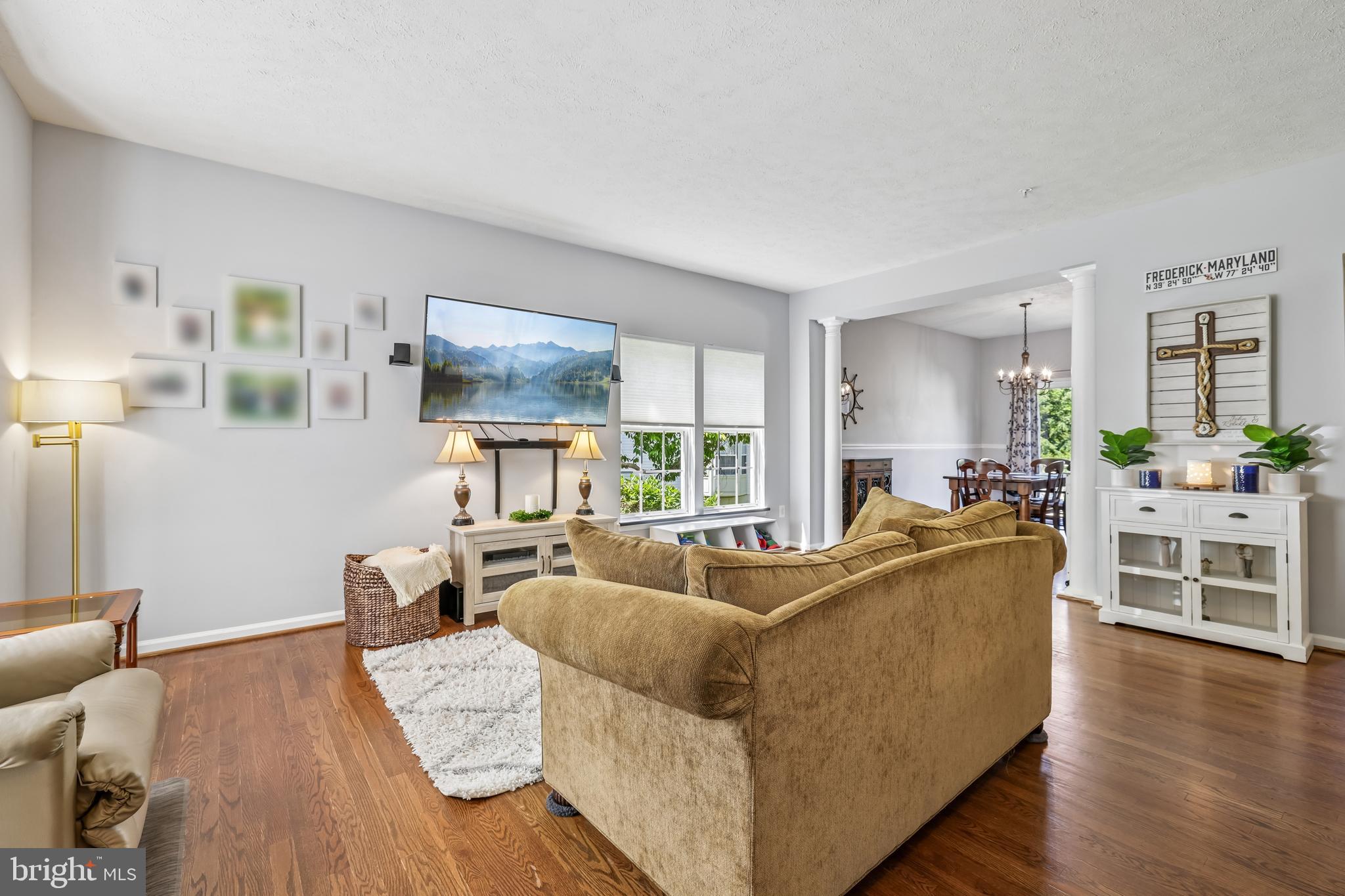 SPRING RIDGE - Residential