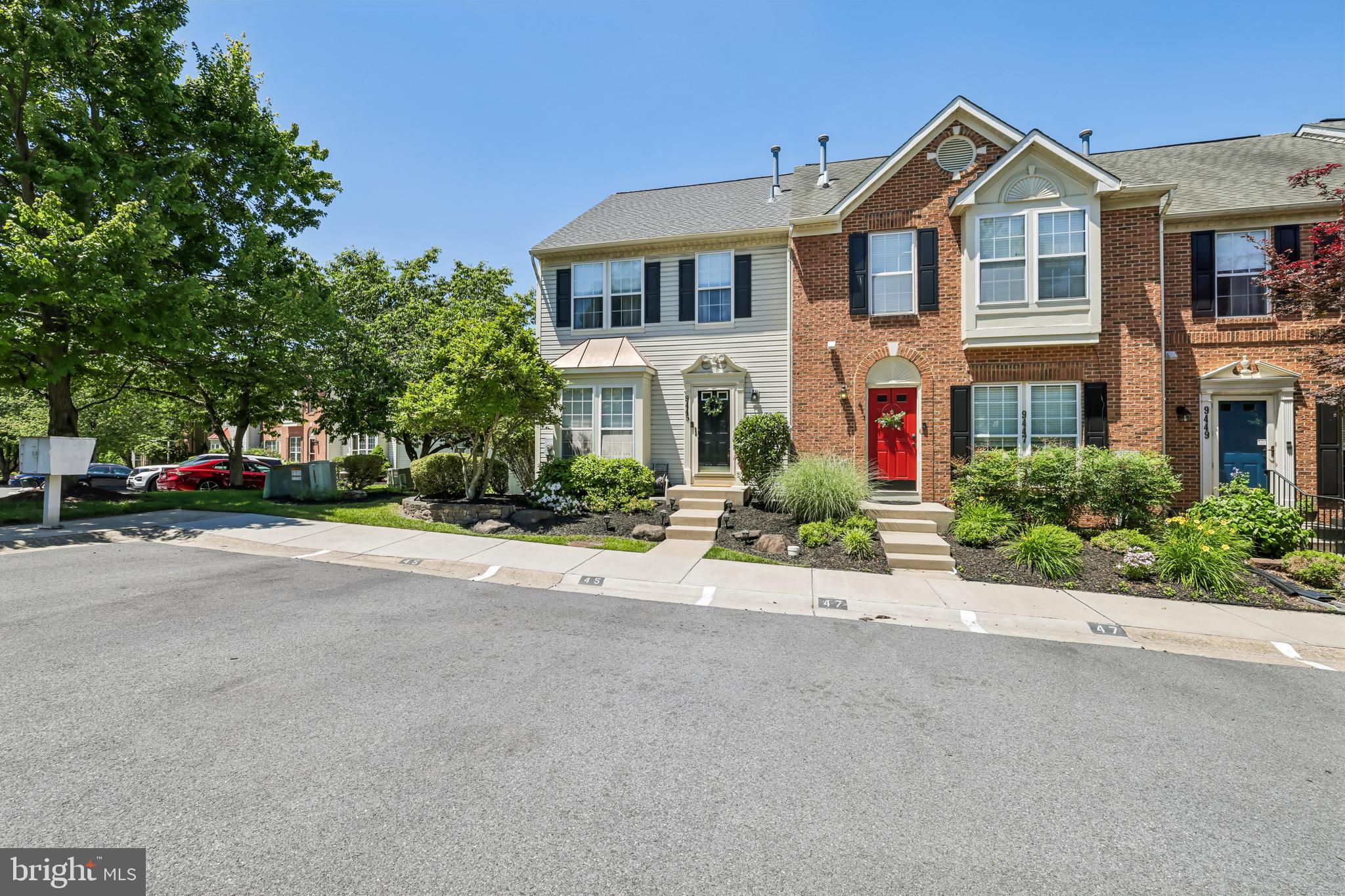 SPRING RIDGE - Residential