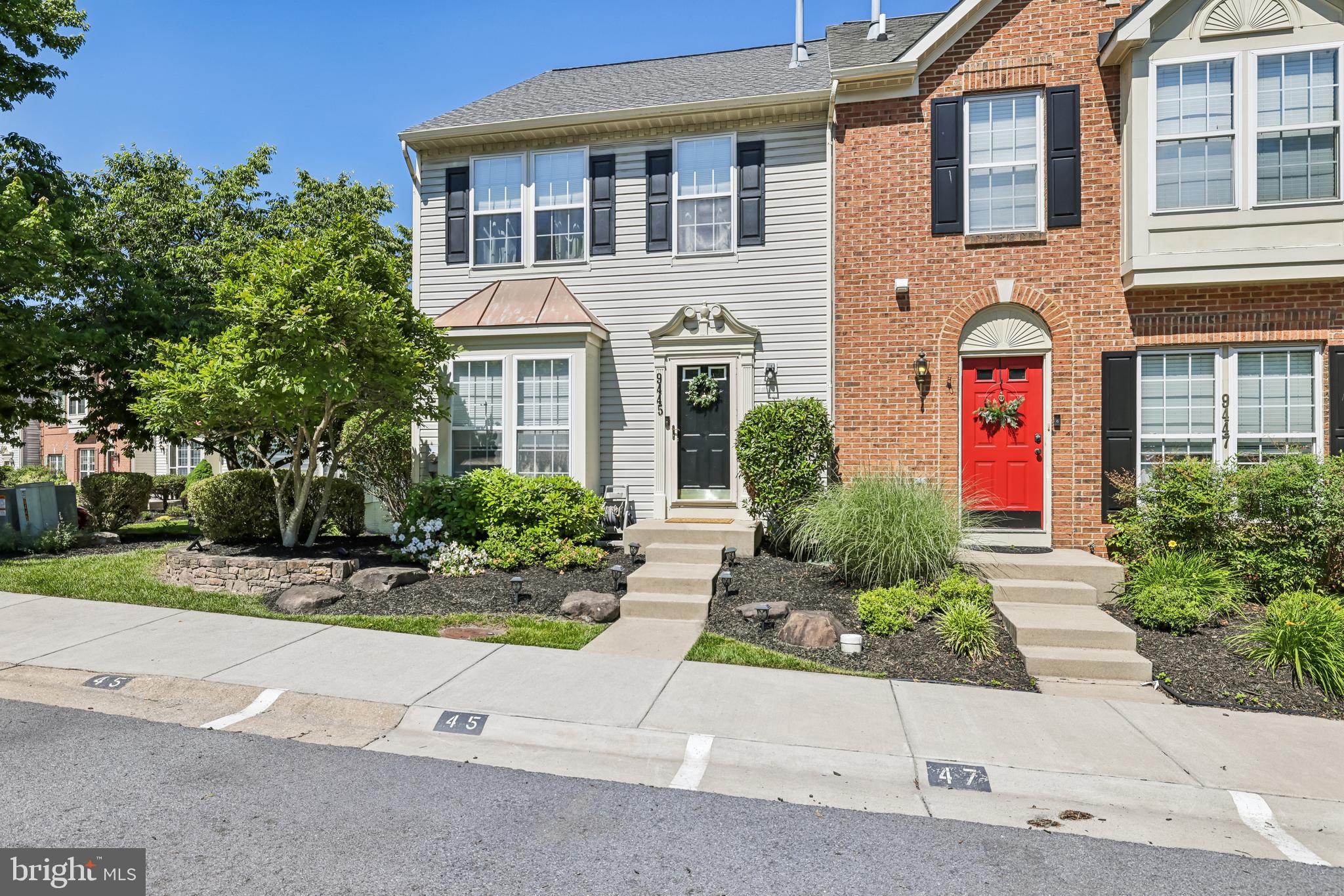 SPRING RIDGE - Residential