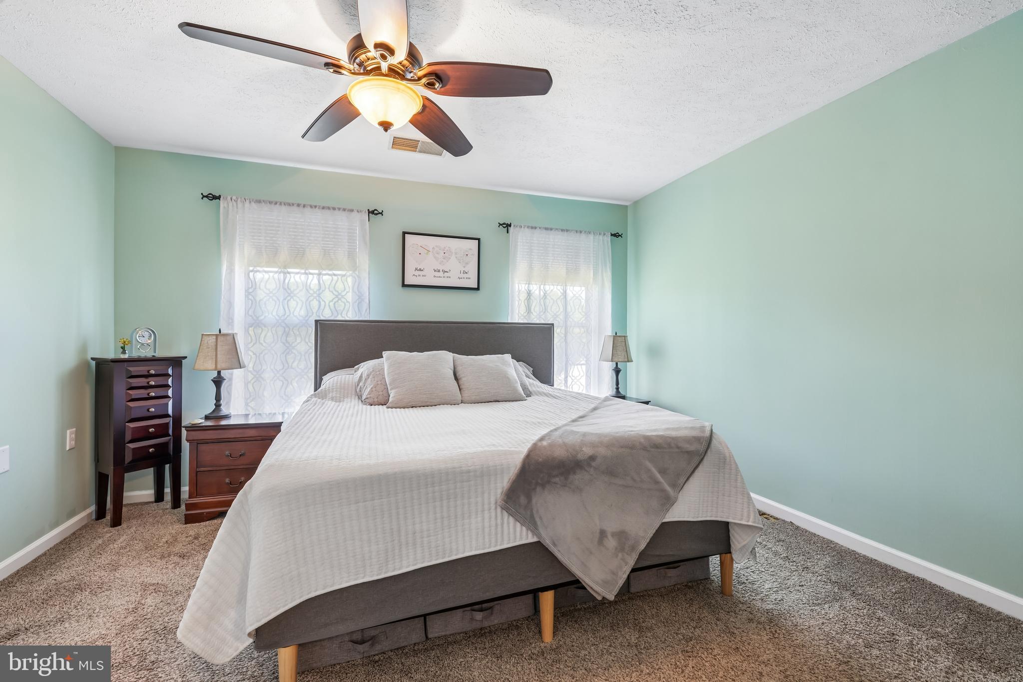SPRING RIDGE - Residential