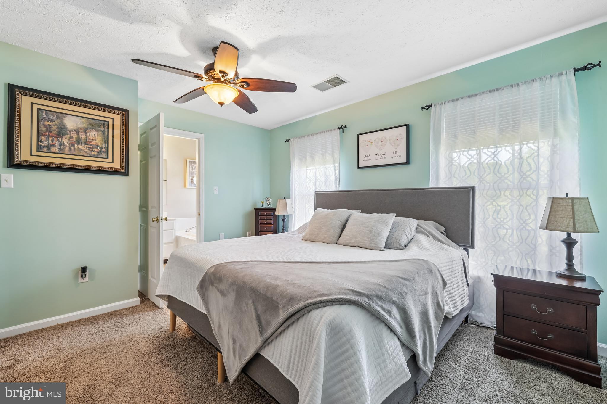 SPRING RIDGE - Residential