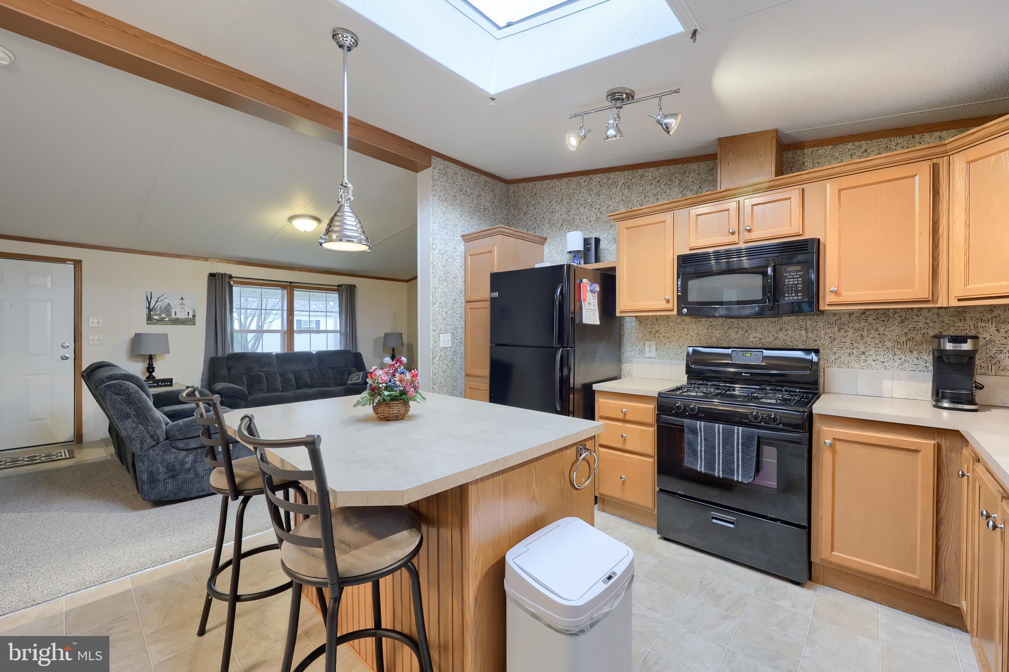 SUNSET ESTATES MHP - Residential