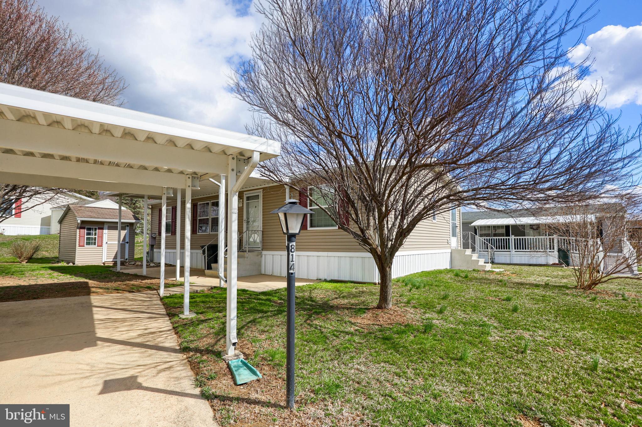 SUNSET ESTATES MHP - Residential