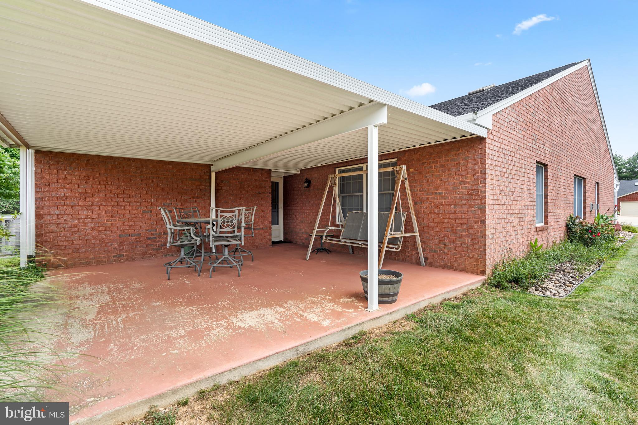 ENGLEBROOK PARK - Residential