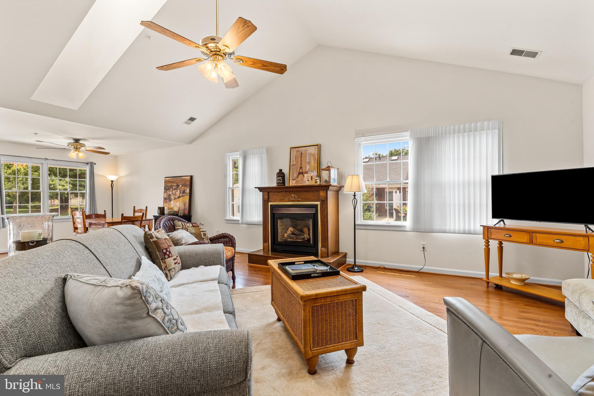 ENGLEBROOK PARK - Residential