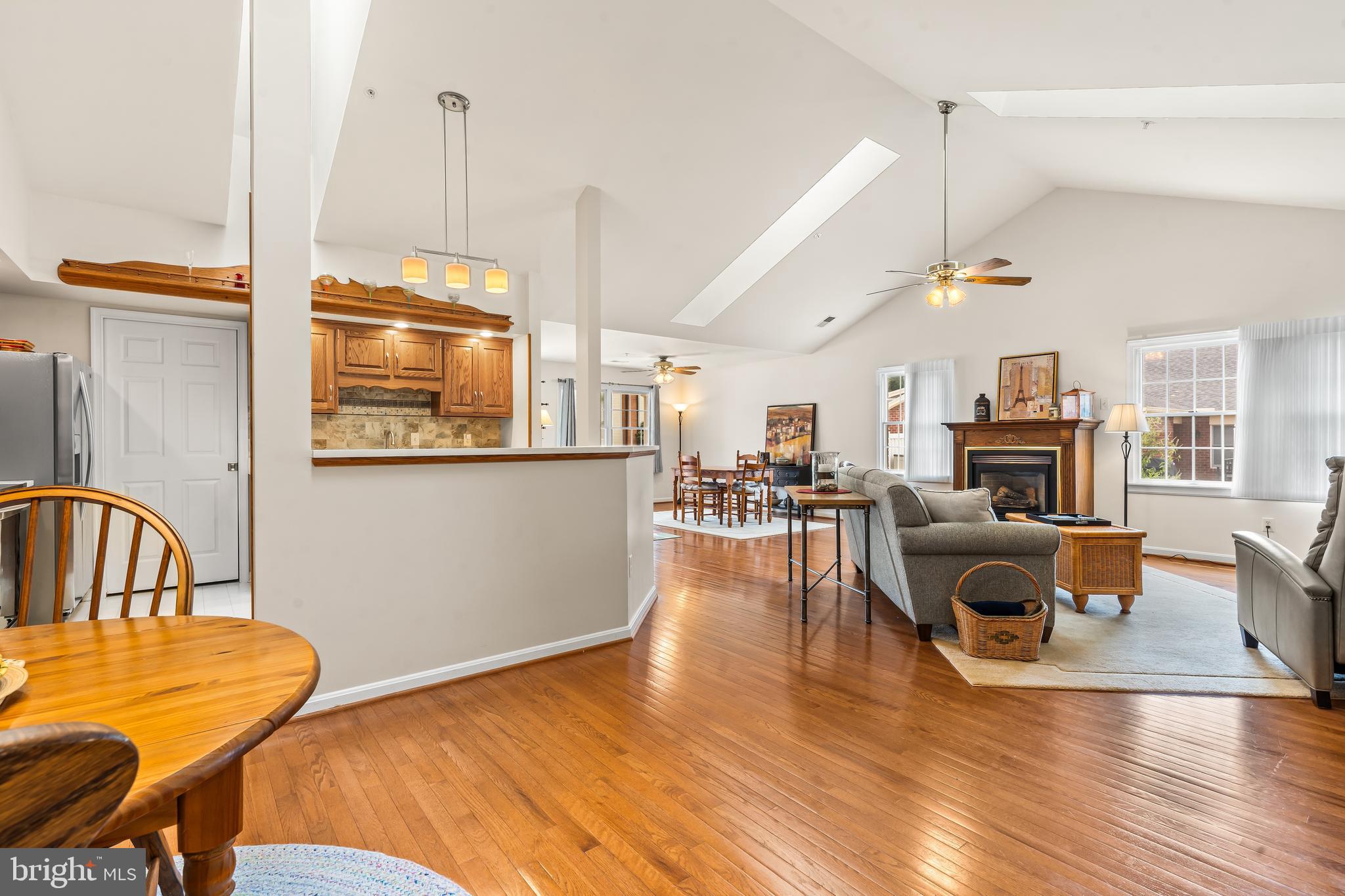 ENGLEBROOK PARK - Residential