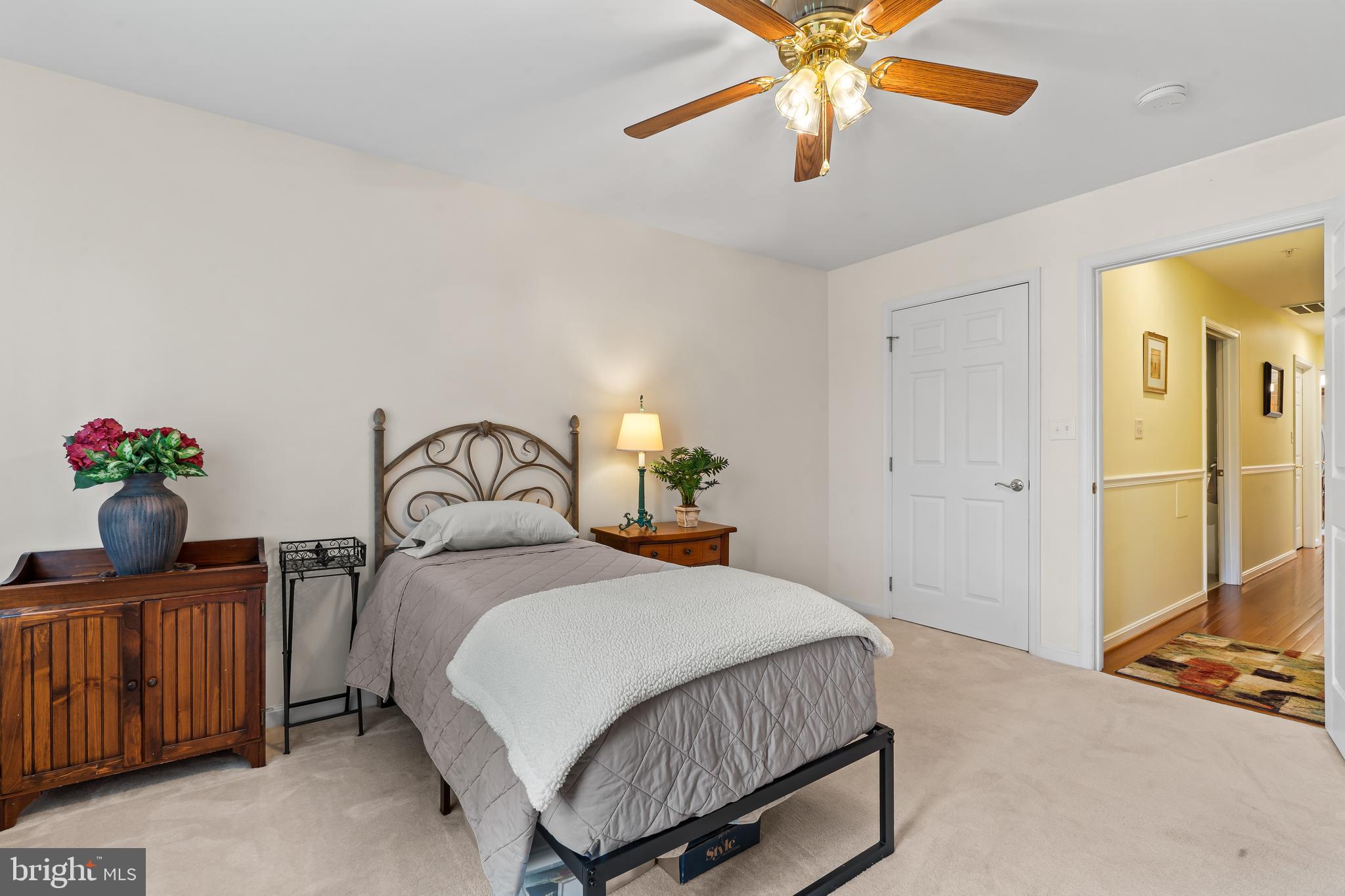 ENGLEBROOK PARK - Residential