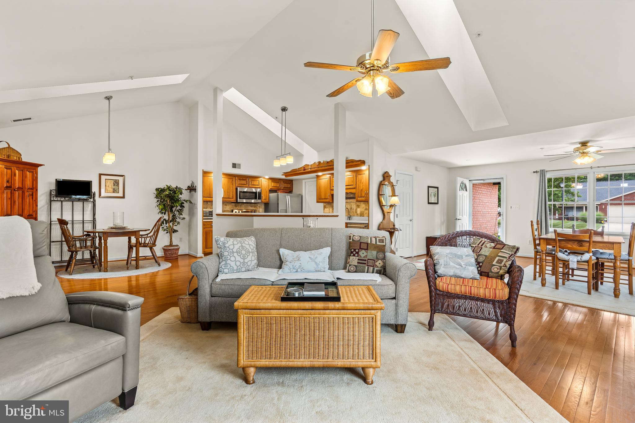 ENGLEBROOK PARK - Residential