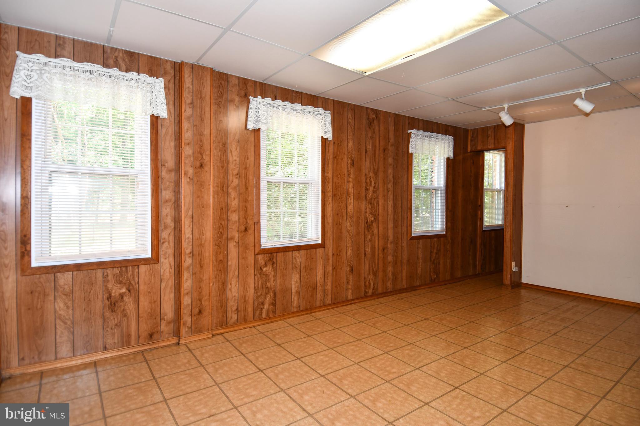 TWINBROOK ESTATES - Residential