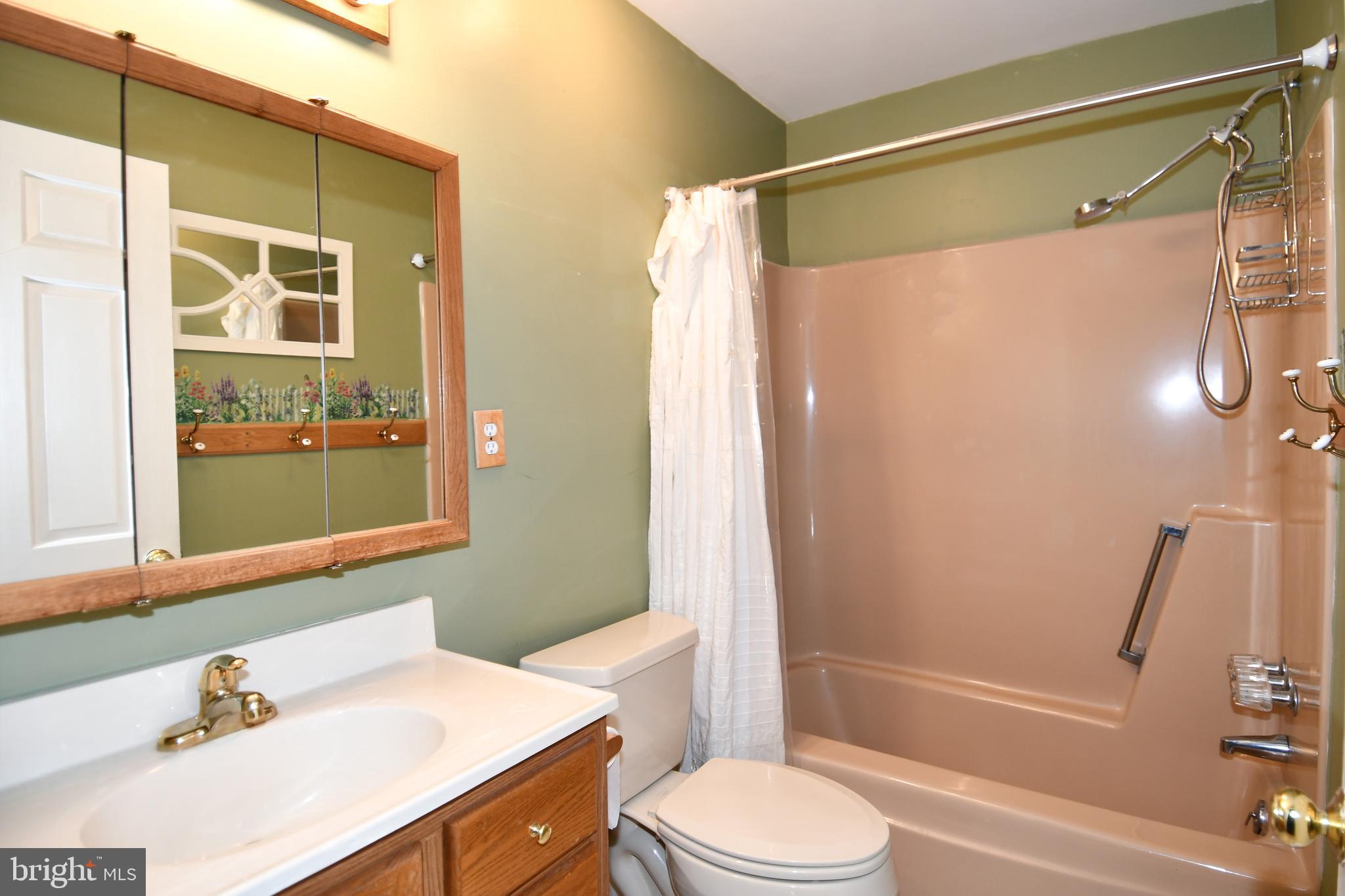 TWINBROOK ESTATES - Residential
