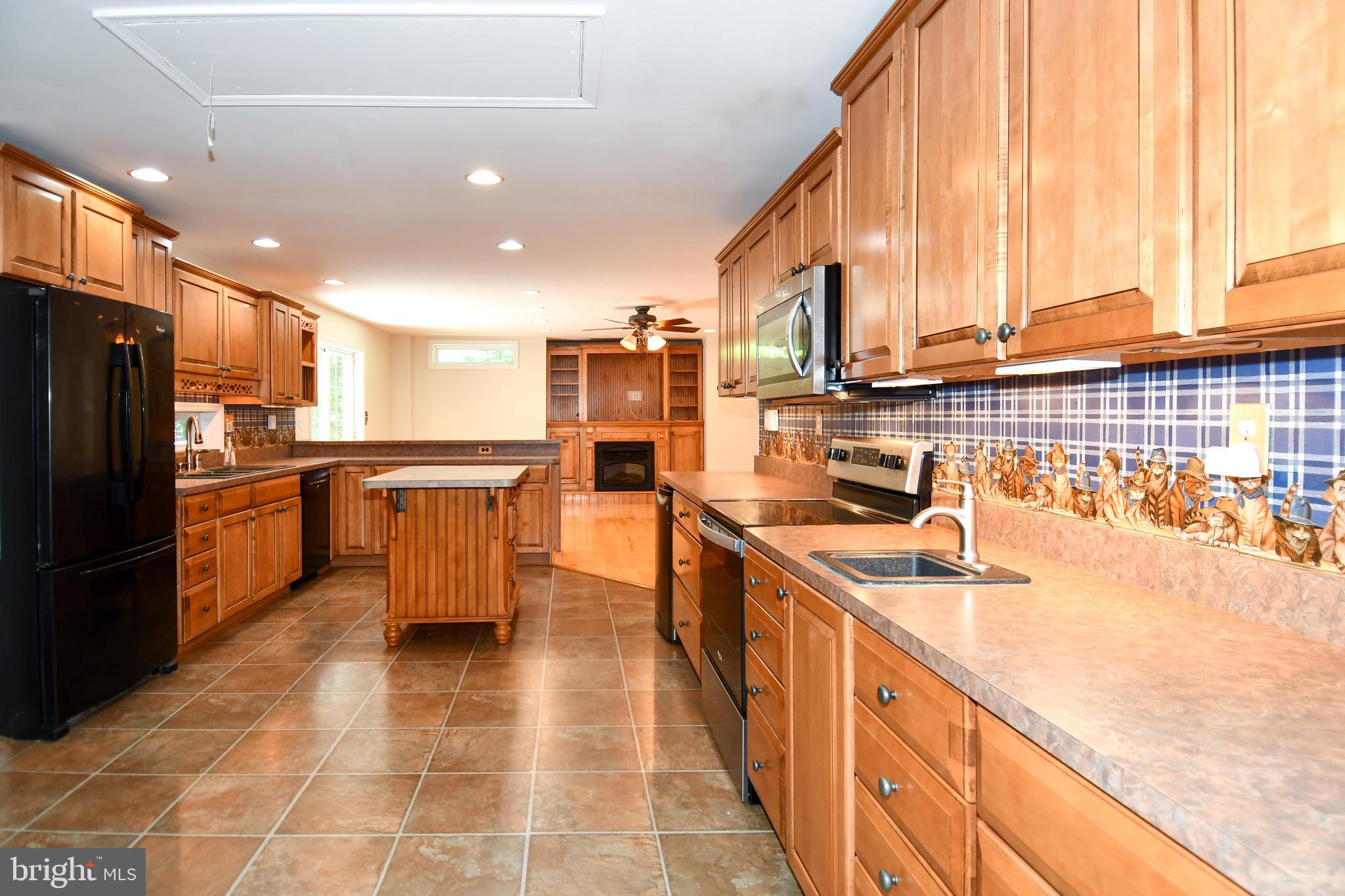TWINBROOK ESTATES - Residential