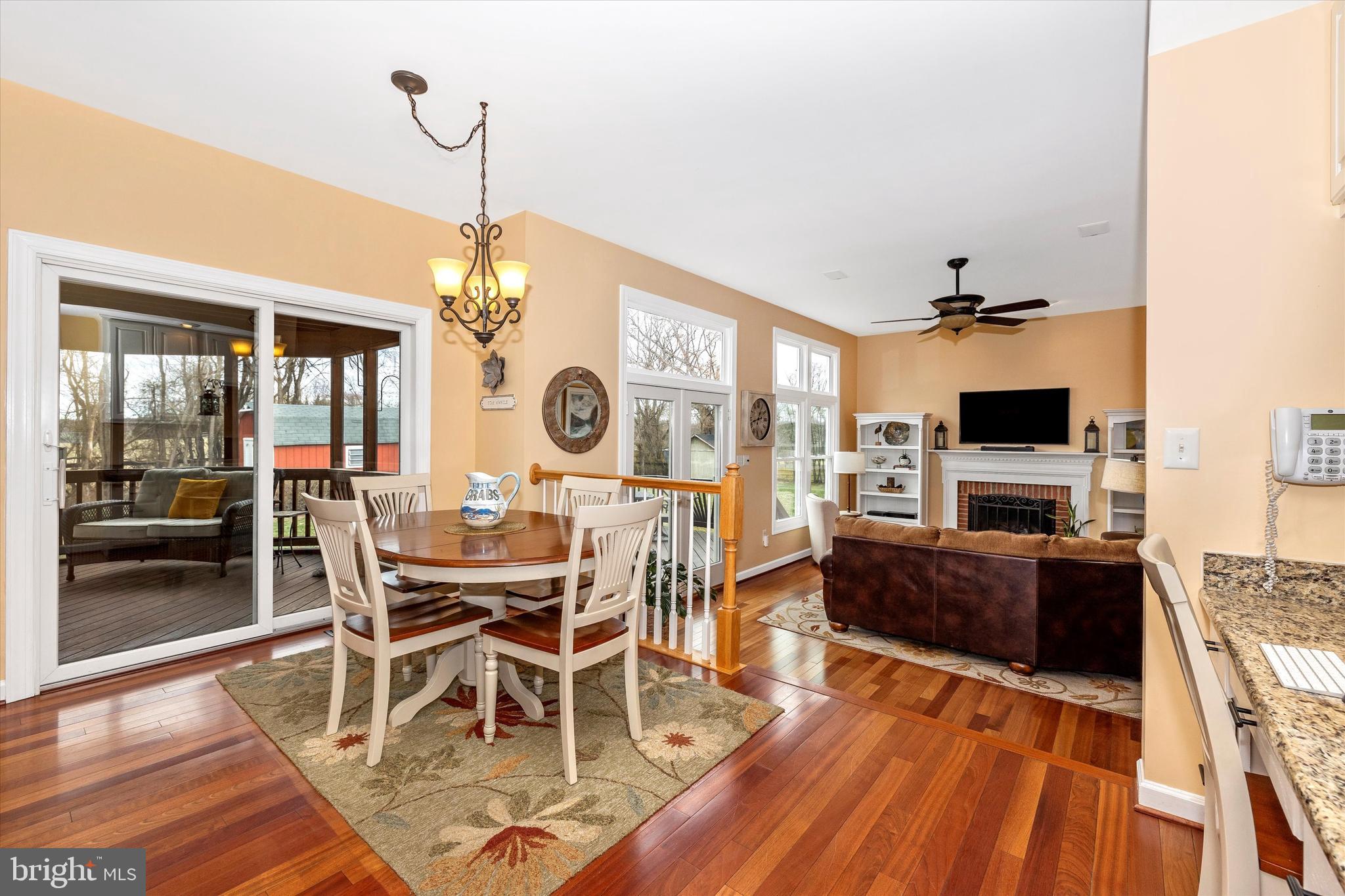 ELIZABETH'S DELIGHT - Residential