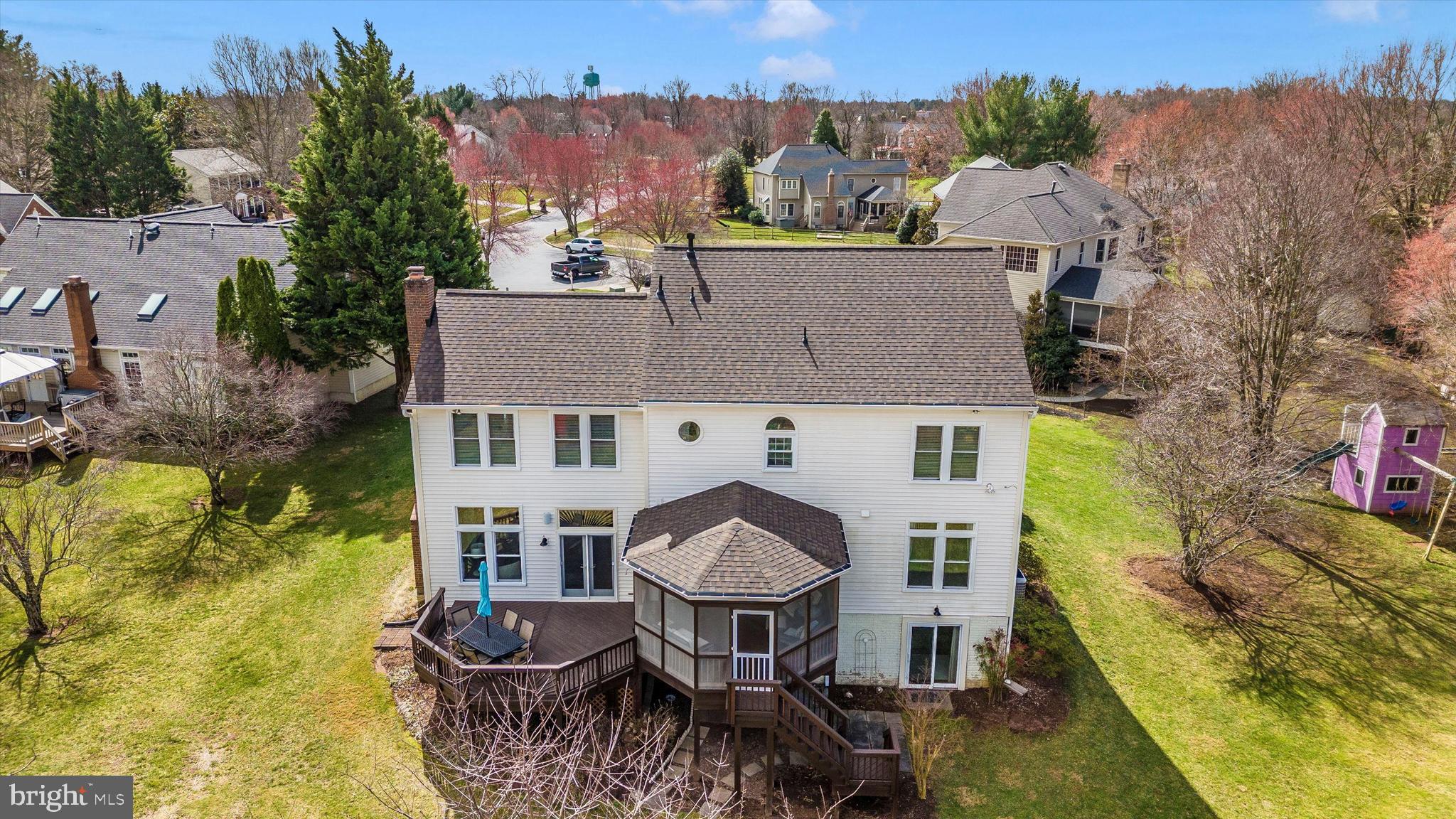 ELIZABETH'S DELIGHT - Residential