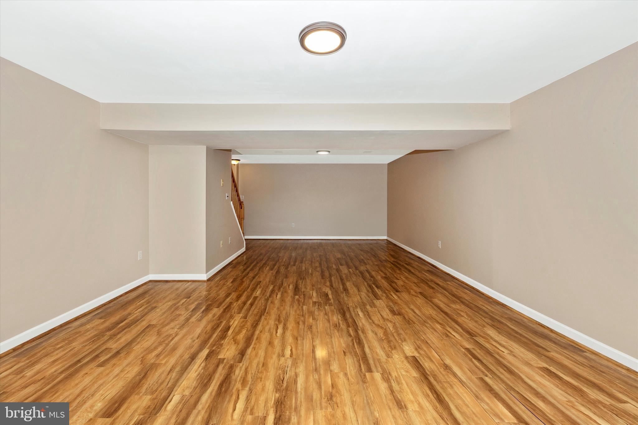 ELIZABETH'S DELIGHT - Residential