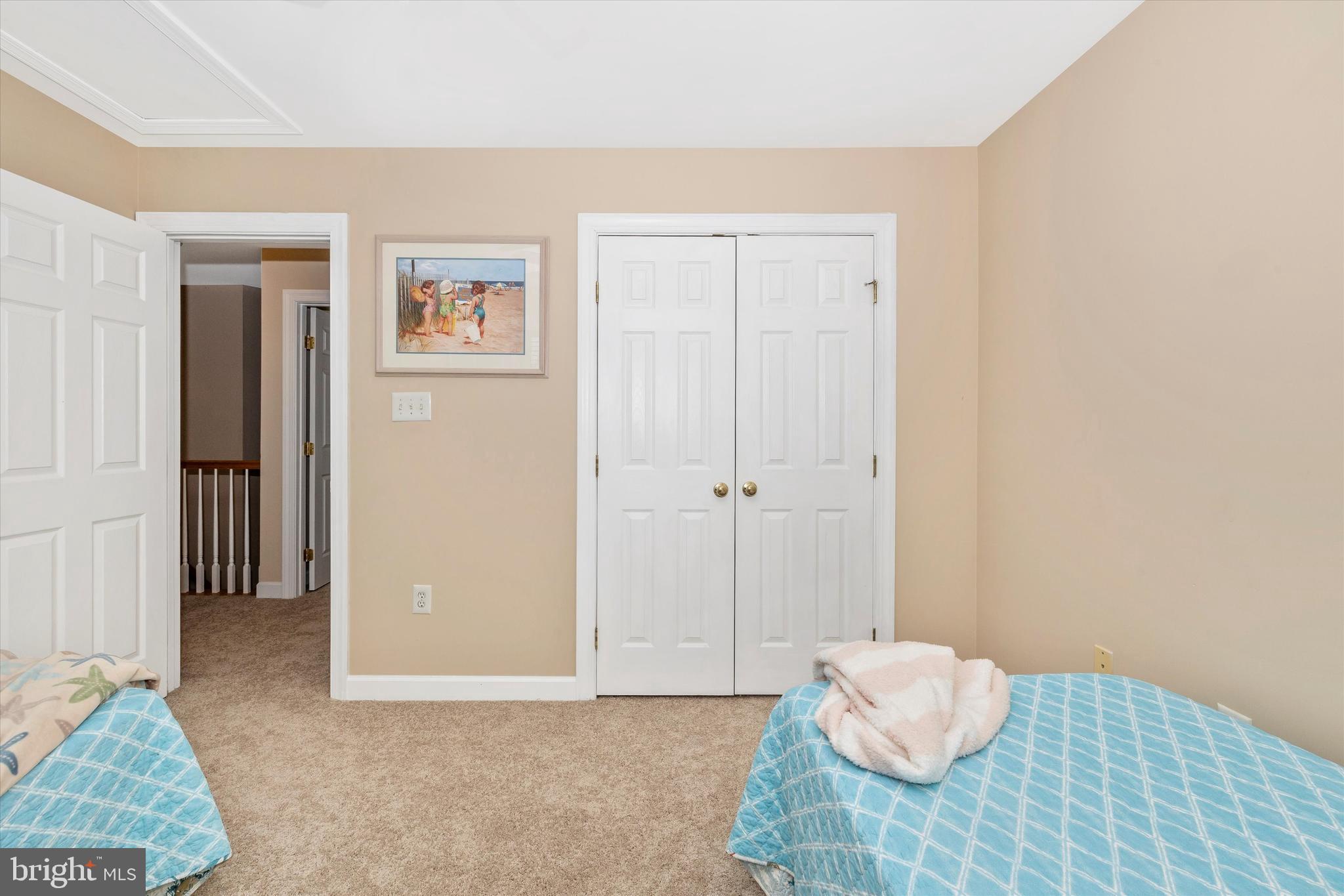ELIZABETH'S DELIGHT - Residential