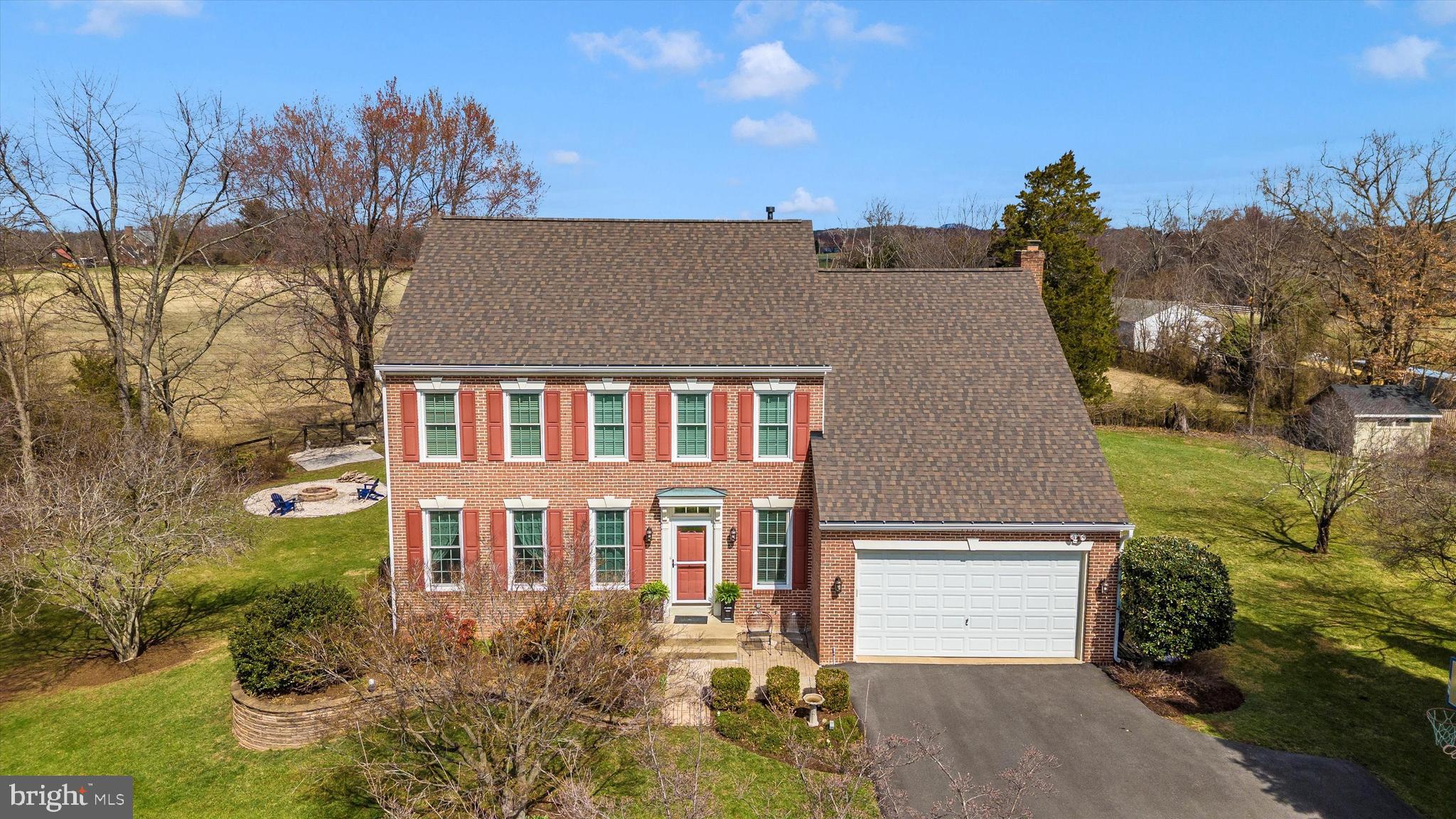 ELIZABETH'S DELIGHT - Residential