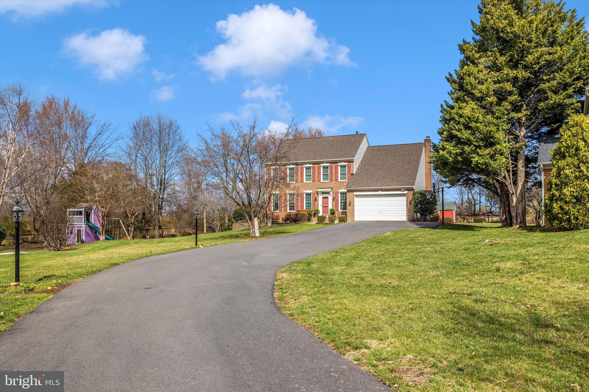 ELIZABETH'S DELIGHT - Residential