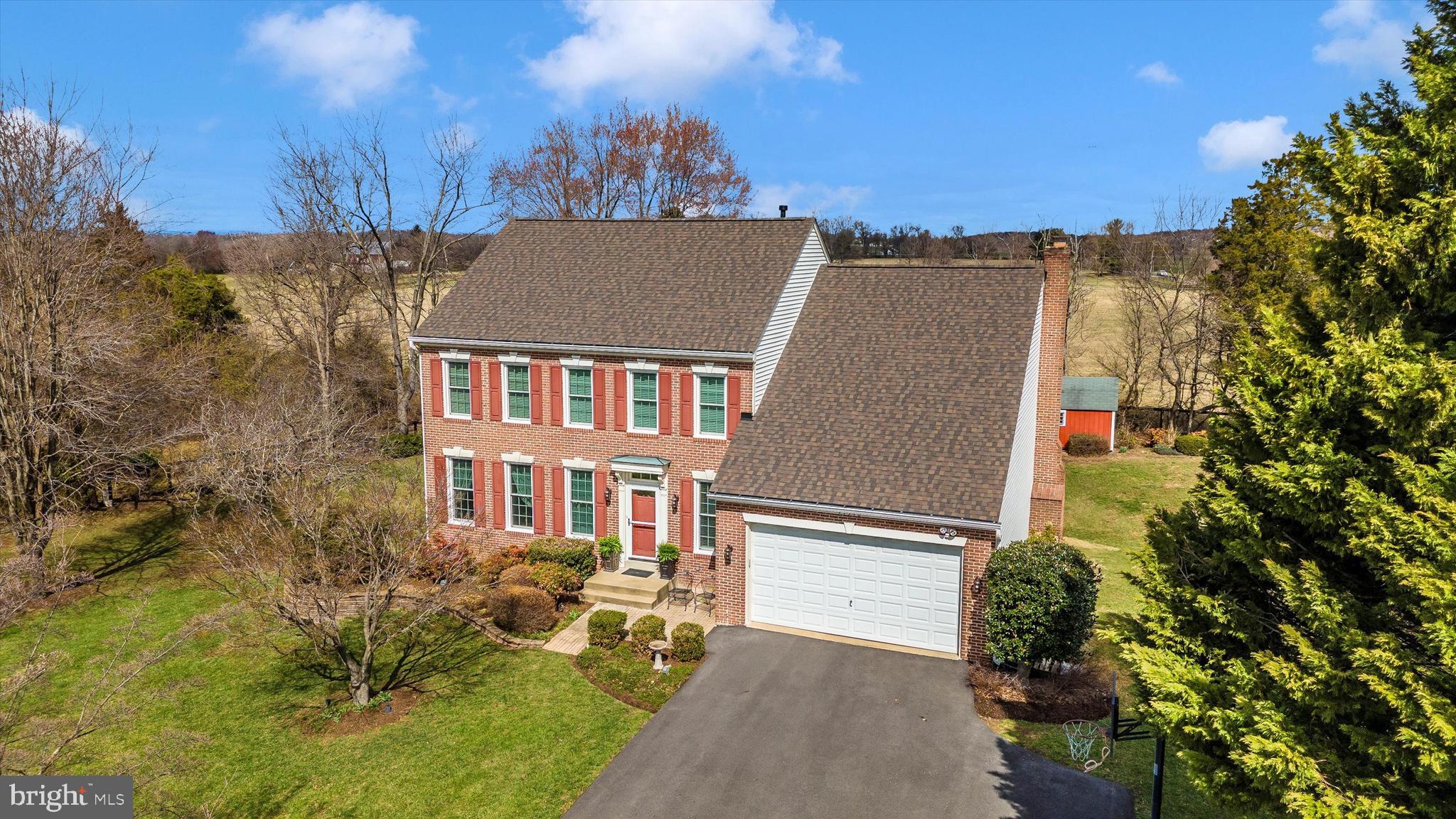 ELIZABETH'S DELIGHT - Residential