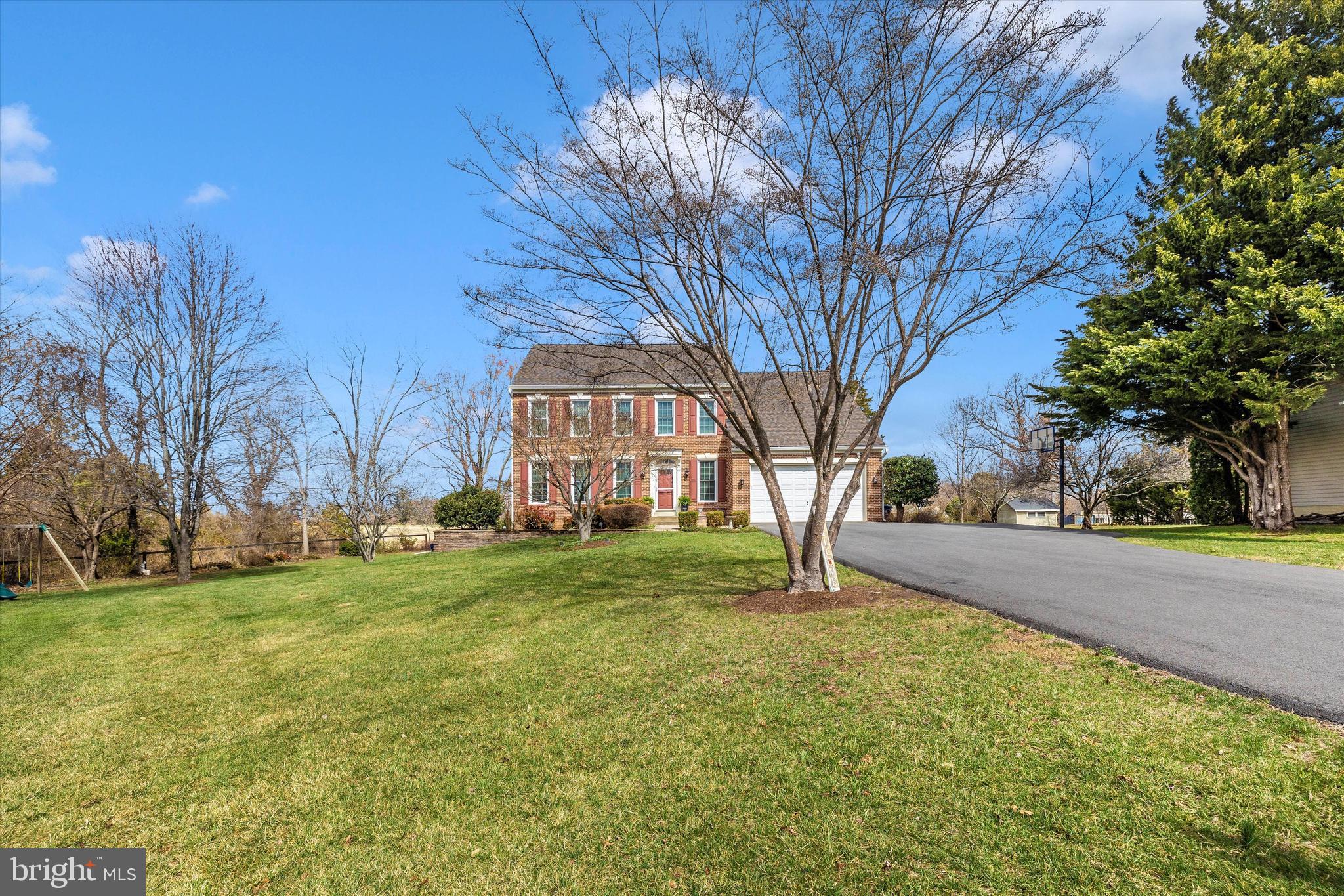 ELIZABETH'S DELIGHT - Residential