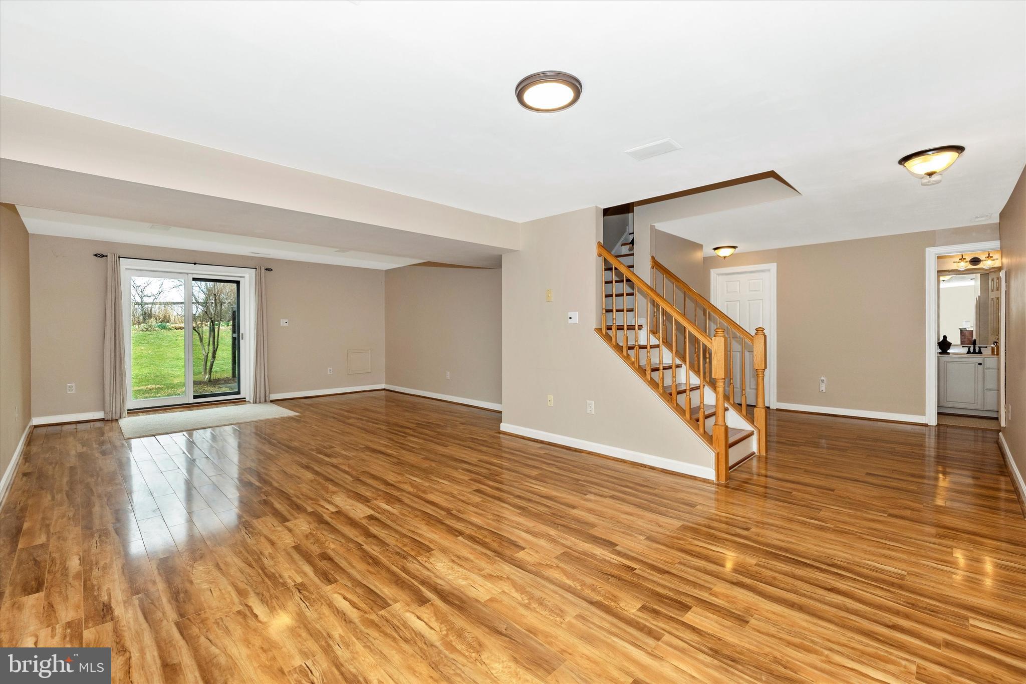 ELIZABETH'S DELIGHT - Residential