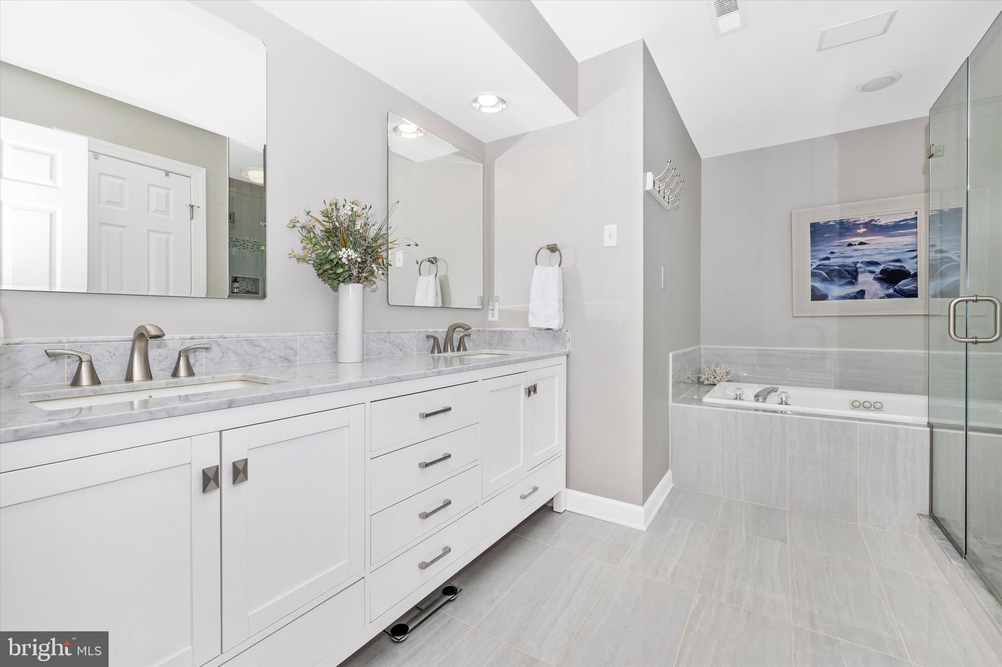 ELIZABETH'S DELIGHT - Residential