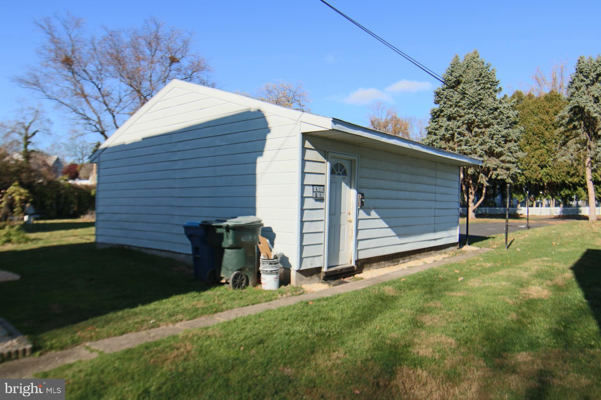 HIGHSPIRE - Residential Income