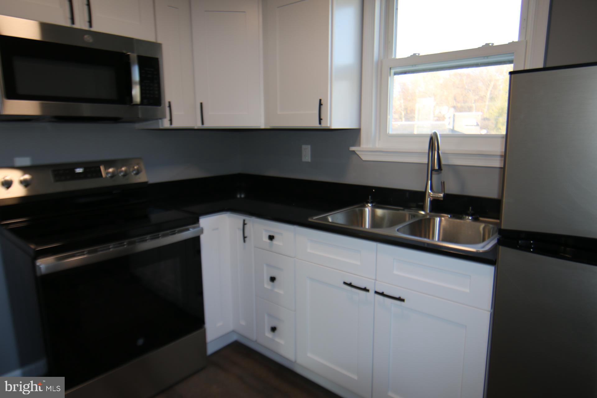 HIGHSPIRE - Residential Income