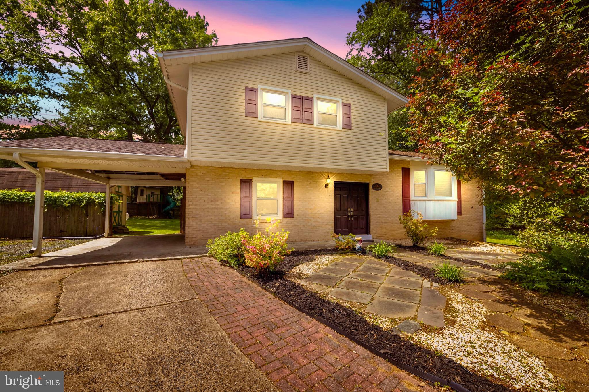 PARKSIDE ESTATES - Residential