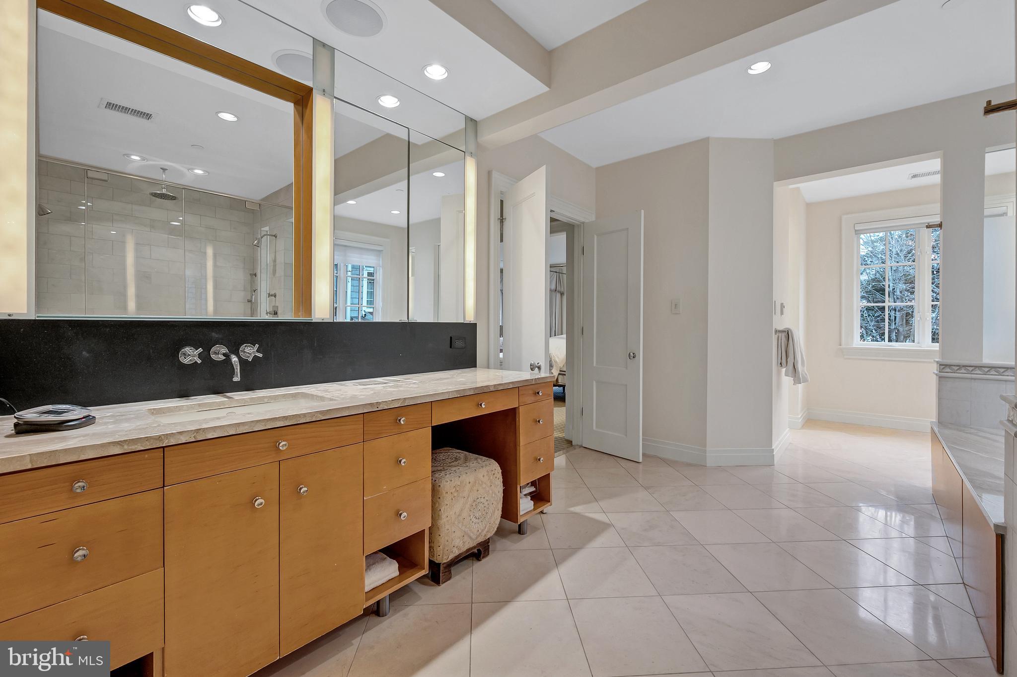 EDGEMOOR - Residential