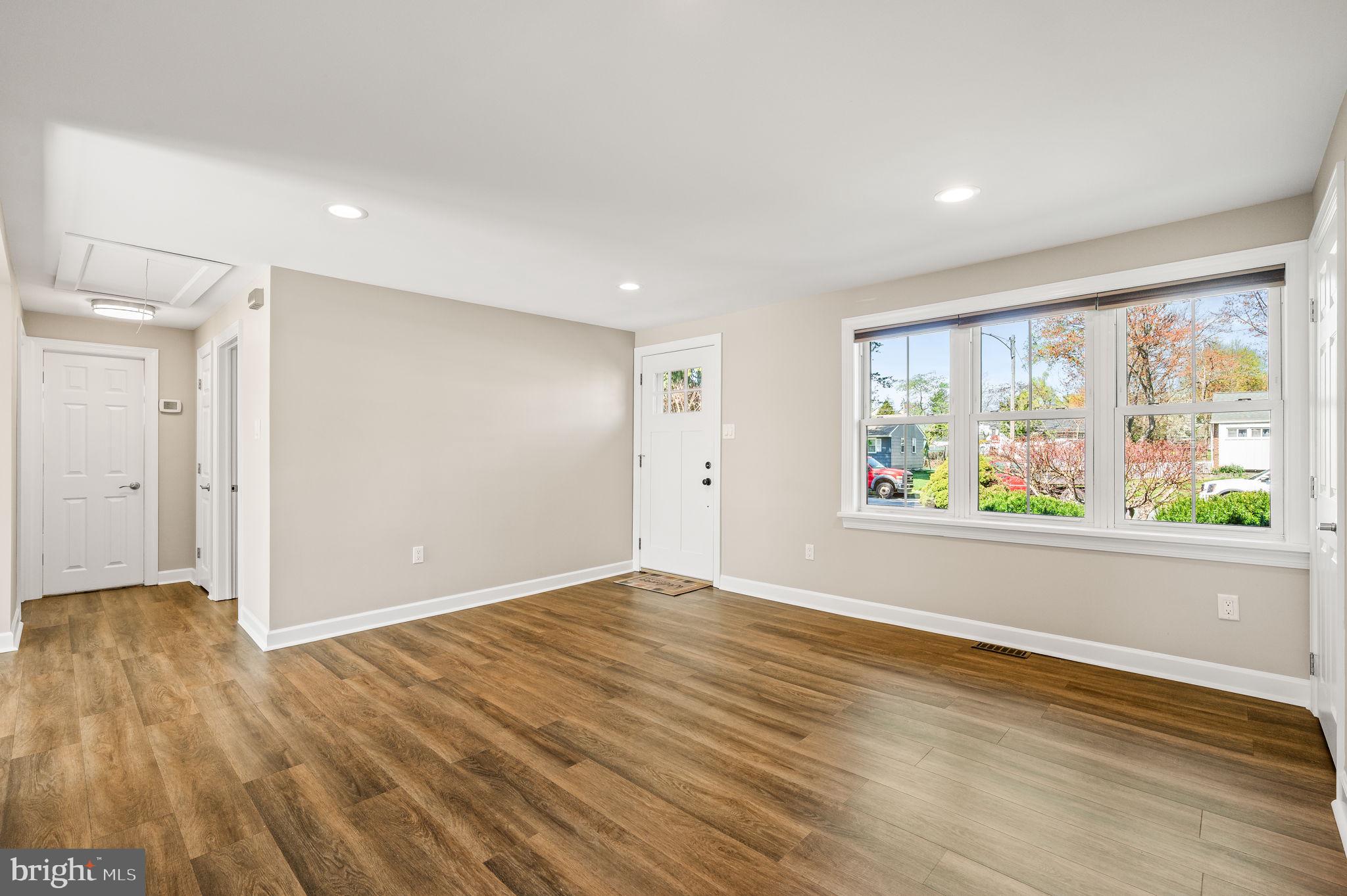 BRIDGEWATER FARMS - Residential