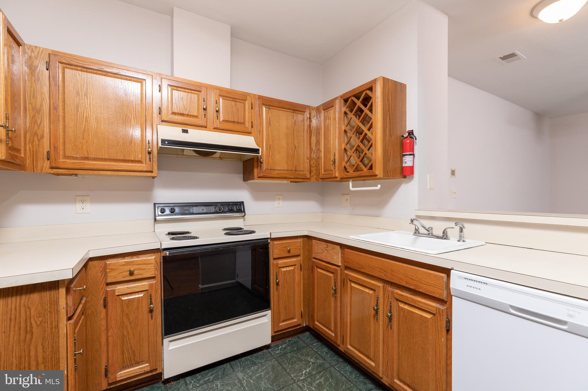 SILVERBROOK FARMS - Residential
