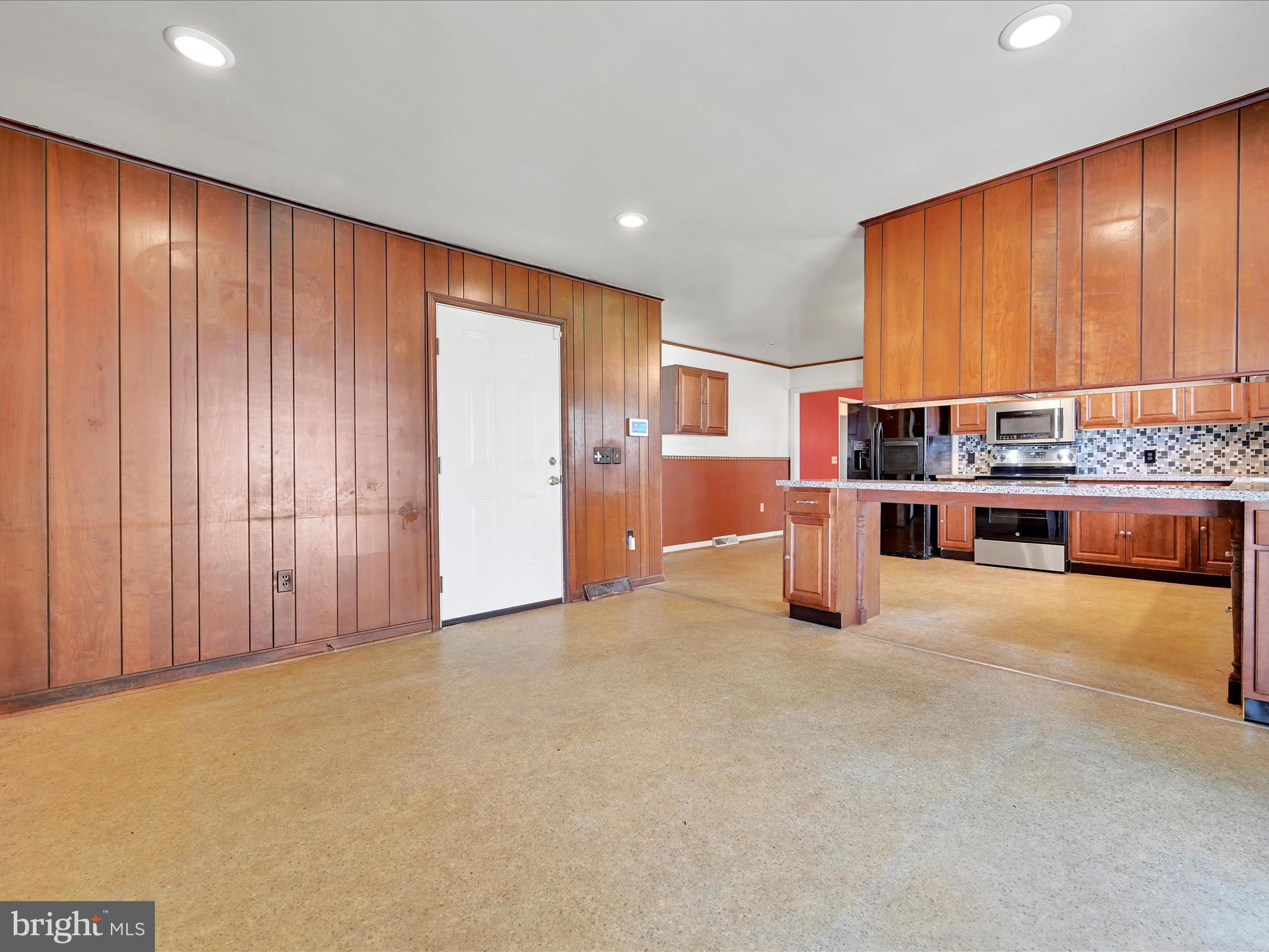 BLOOMINGDALE - Residential