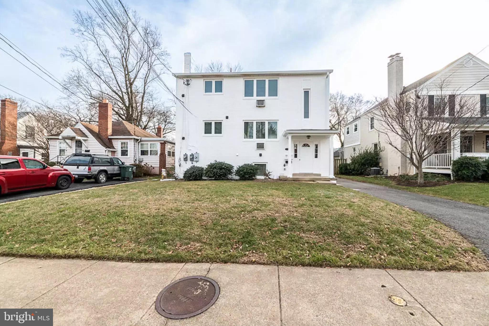 CASH COW! This THREE UNIT property is located just four blocks from Ballston MU Metro Station!
Gross rent is a whopping $140,280!
Net Operating Income (NOI) is a stout $123,812.43!
All three units are 1,000sf three bedroom, two full bathroom apartments.
This property is being marketed for $2,090,000, providing an excellent 5.92% cap rate. 

This generational investment property underwent a full, extensive capex renovation in 2021, including three kitchen renovations, six bathroom renovations, new flooring, new systems, roof and other infrastructure. 

Located in a residential neighborhood on a massive .25ac (11,270sf) lot that provides 9+ off-street parking spaces.

Totally turnkey with long-term leases in place.

Unit A (lowest level) - 3-Bedroom 2 bathroom rented for $3,800/mo through 08/31/2026. 
Unit B (middle level) - 3-Bedroom 2 bathroom rented for $3,800/mo through 01/31/2027.
Unit C (upper level) - 3-bedroom 2 bathroom rented for $4,090/mo through 01/31/2027.

If you're looking for a stable investment with tremendous cash flow and easy rentability, this is it! Financials available for serious inquiries. Contact Listing Agent, James P. Andors for details.

Expenses (Insurance ($1,839.65), utilities ($2,931.28), taxes ($11,696.64) = $16,467.57
NOI = $123,812.43