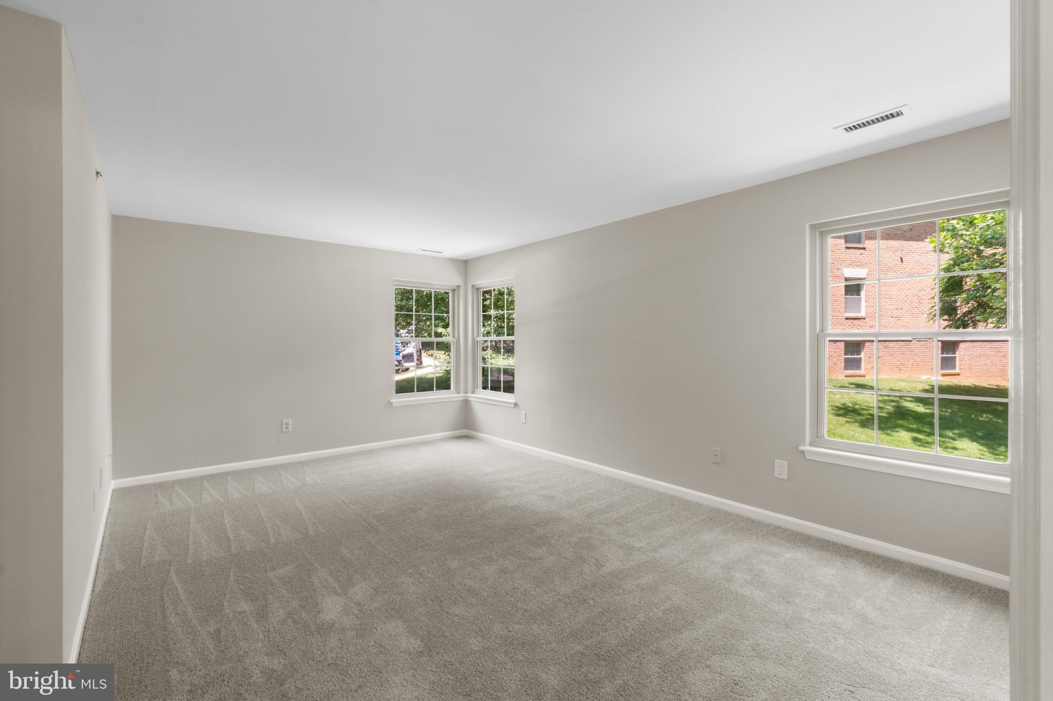 LOVETON FARMS - Residential