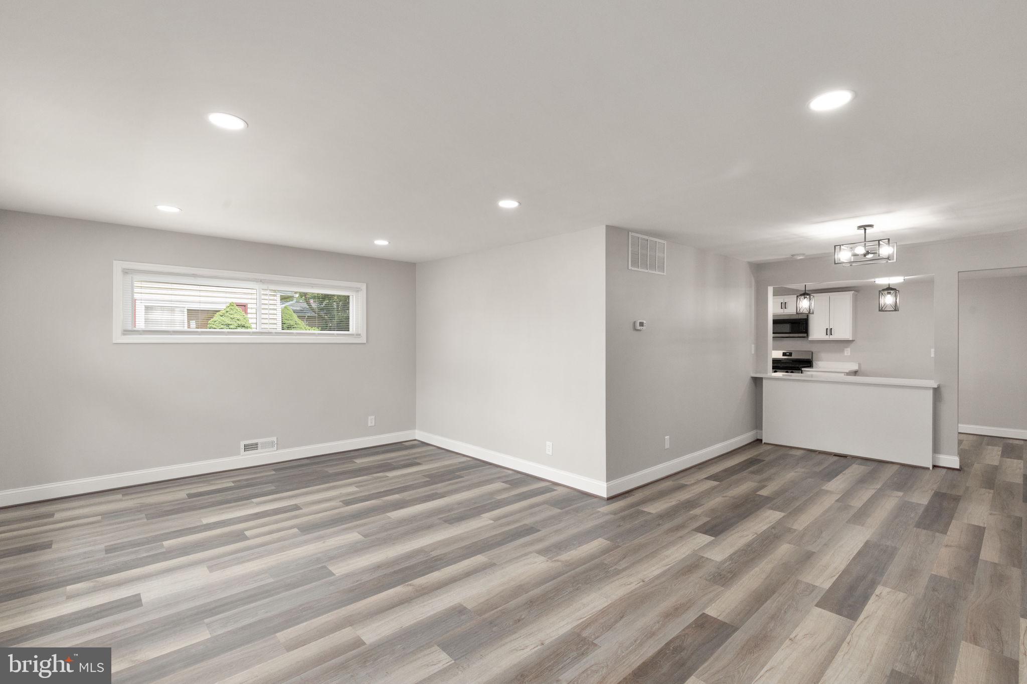 PARKVILLE - Residential
