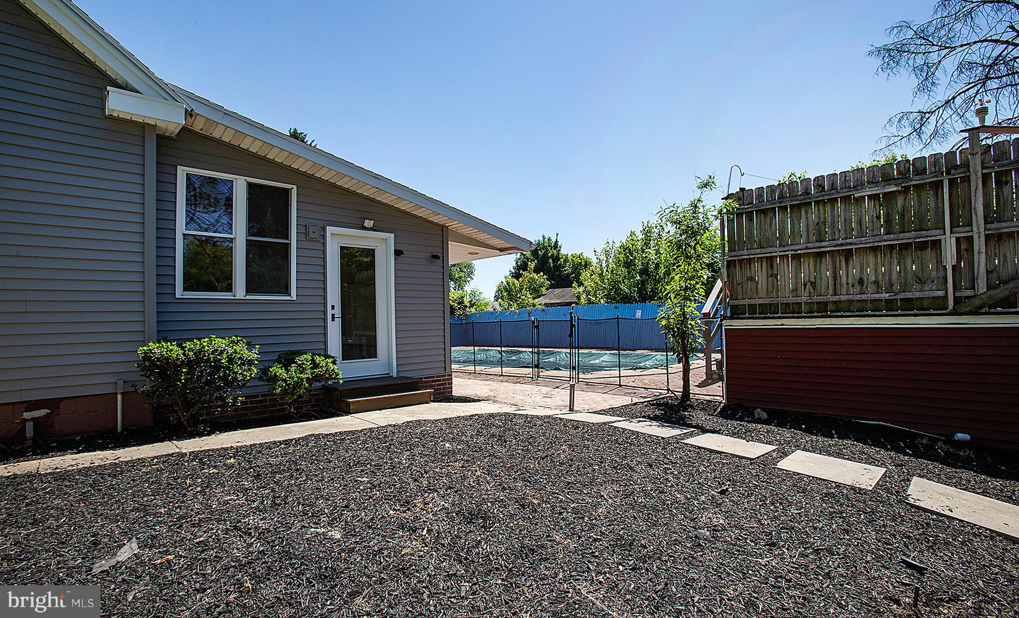 DERRY TOWNSHIP - Residential