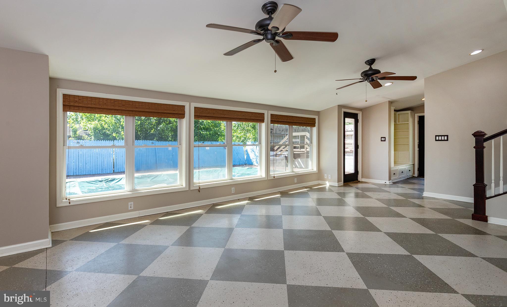 DERRY TOWNSHIP - Residential