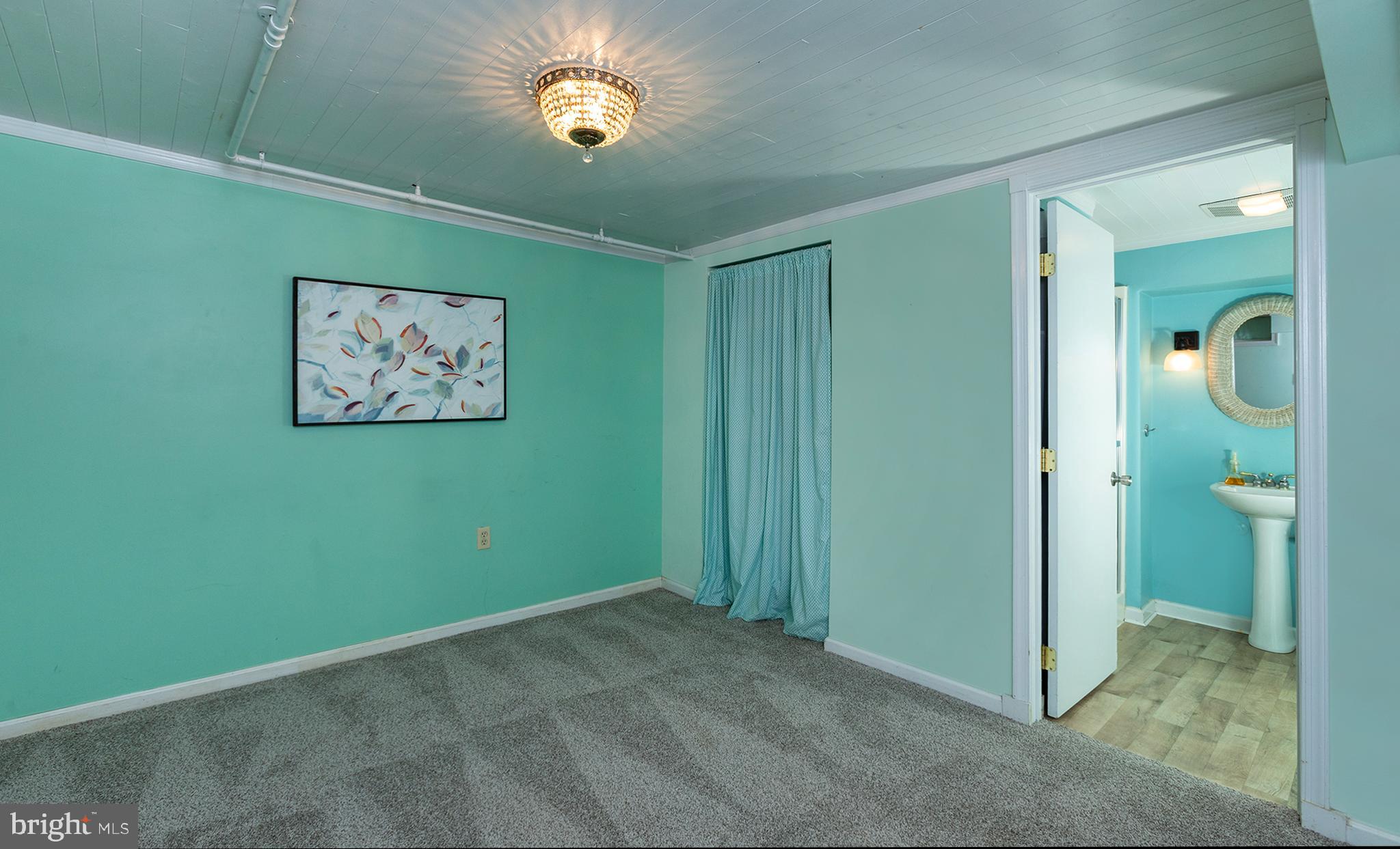 DERRY TOWNSHIP - Residential
