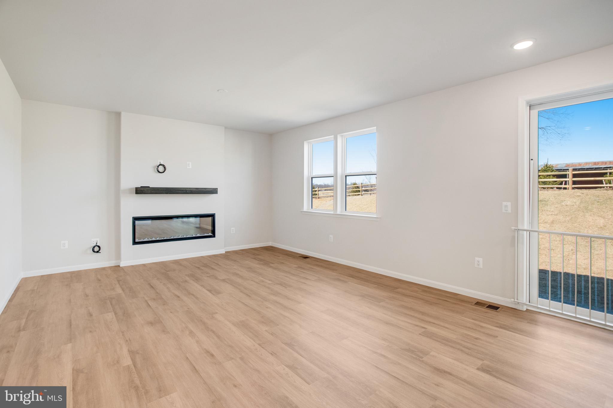 SEASONS AT ROUND MILL MEADOWS - Residential