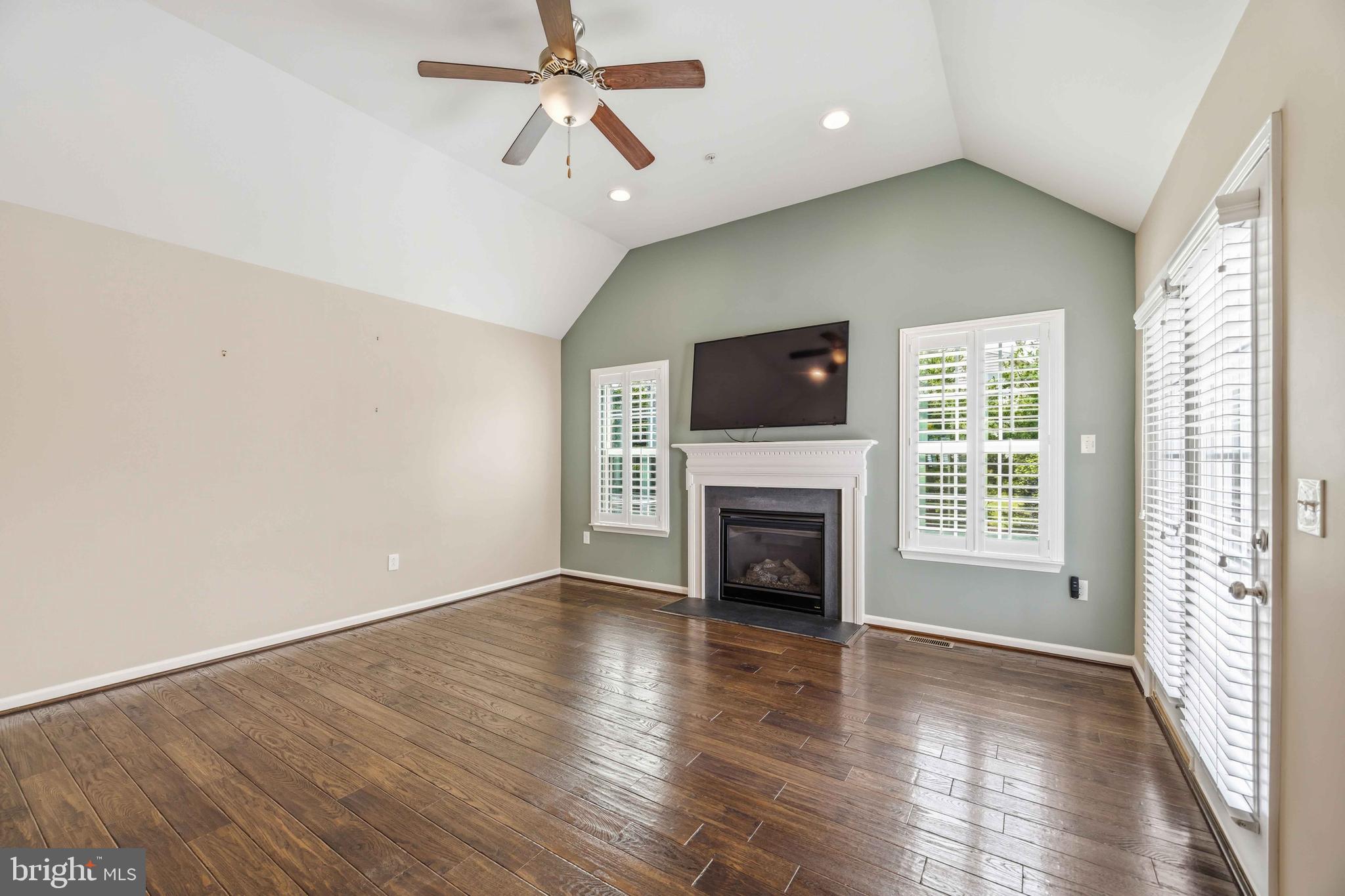 RED FOX FARMS - Residential