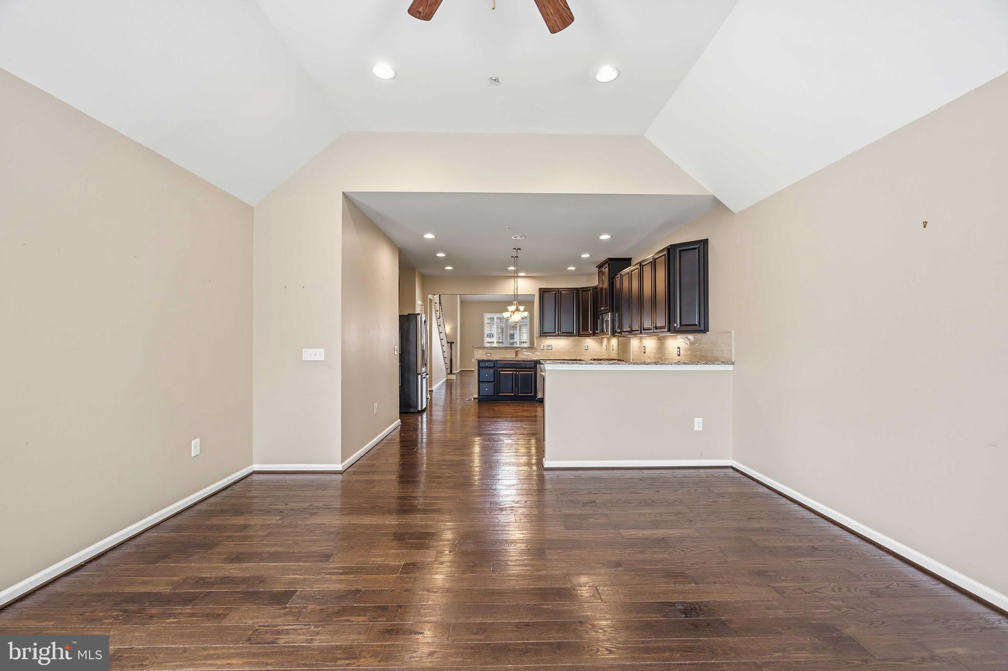 RED FOX FARMS - Residential