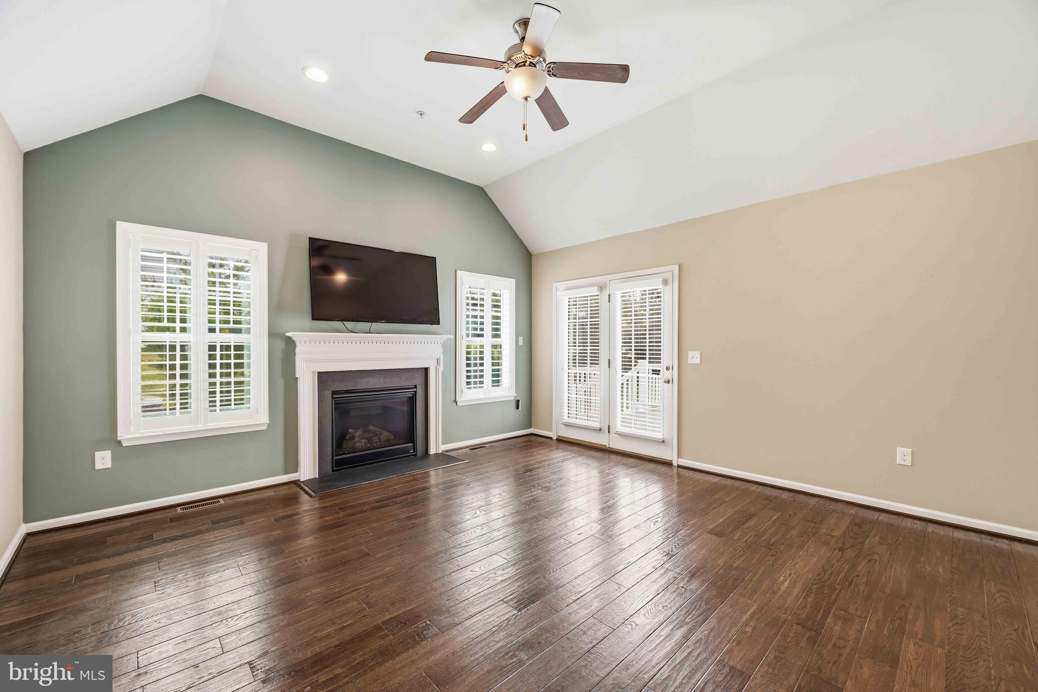 RED FOX FARMS - Residential