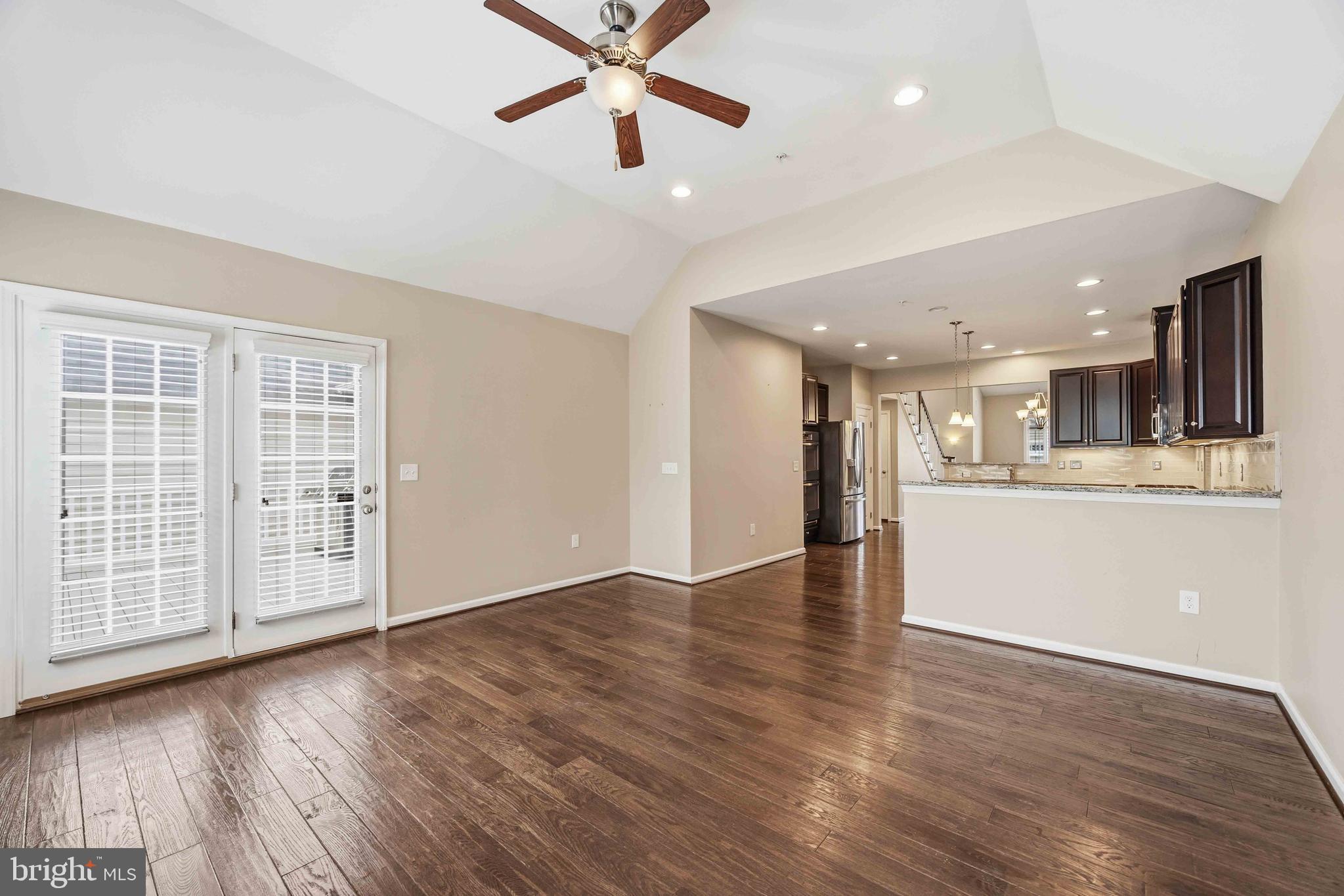 RED FOX FARMS - Residential