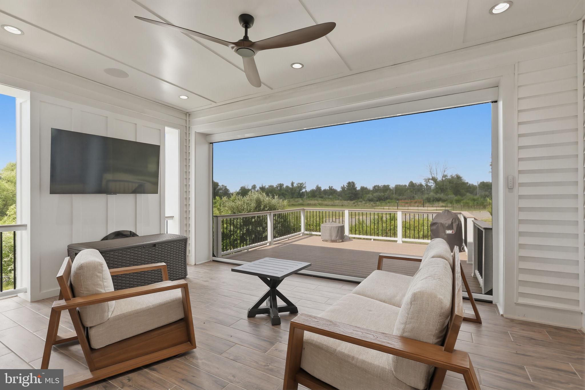 LENAH MILL - Residential