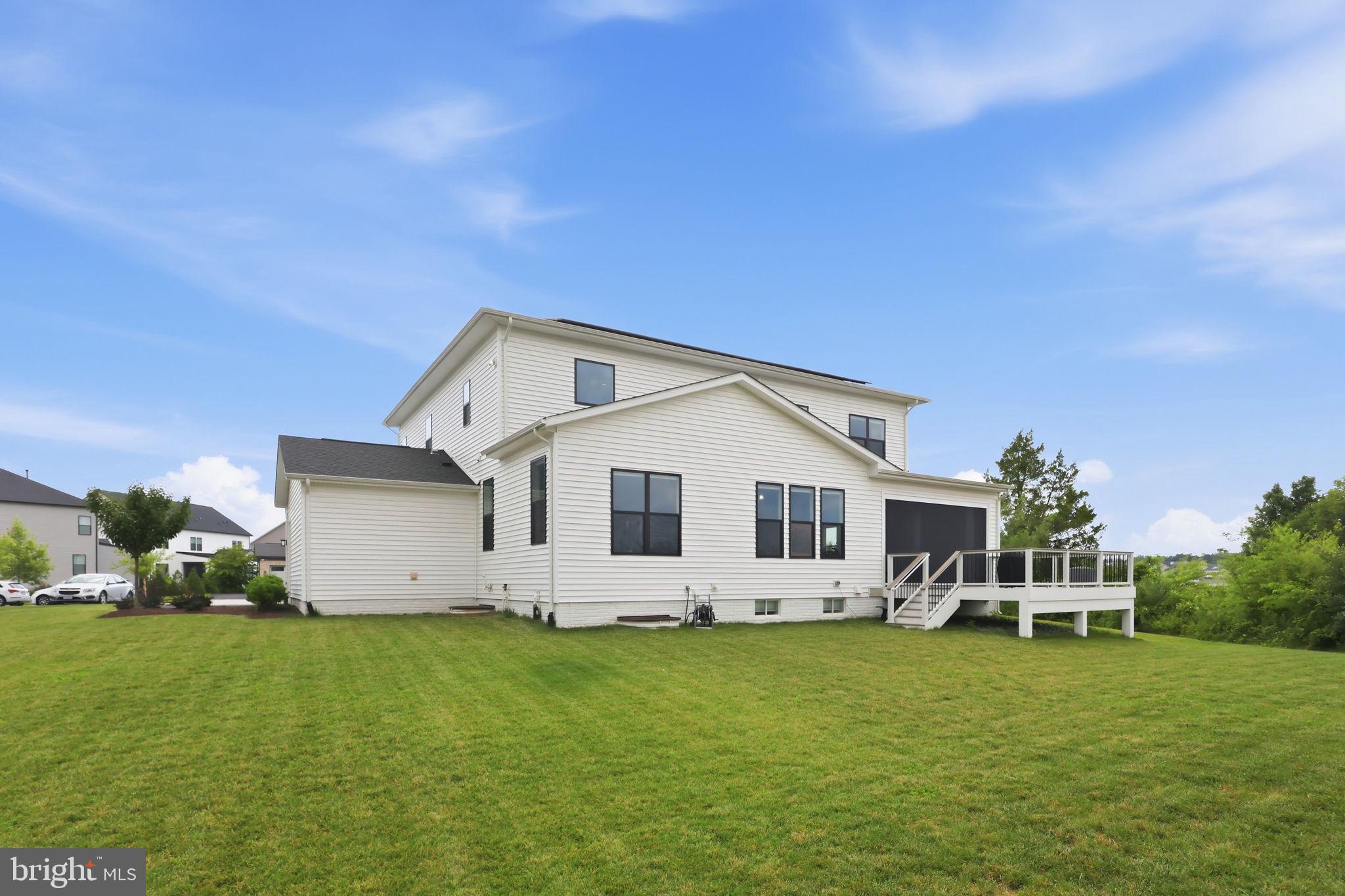 LENAH MILL - Residential
