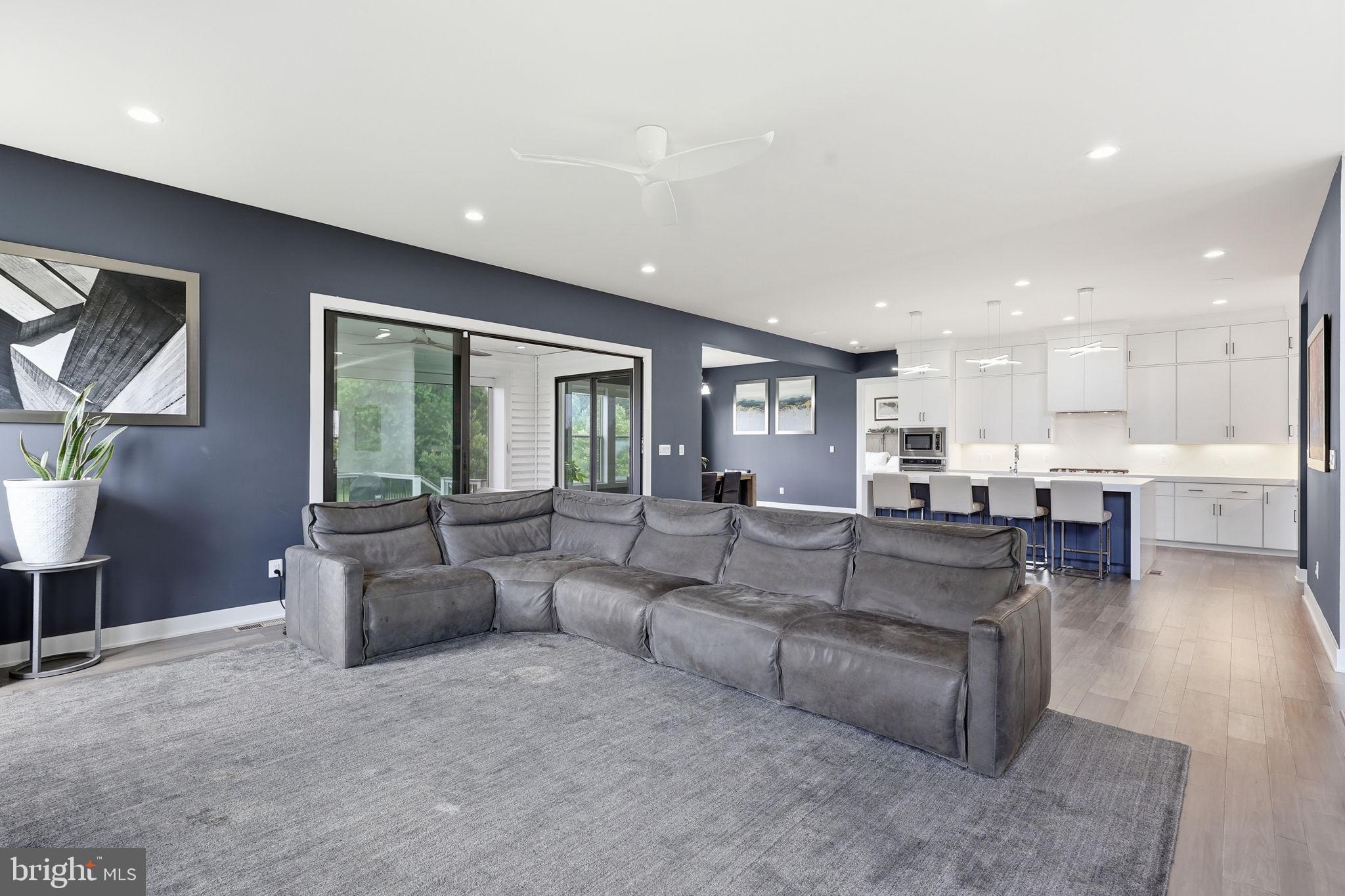 LENAH MILL - Residential